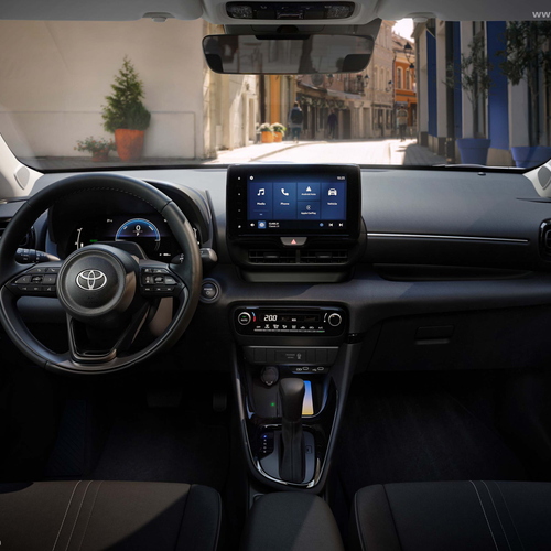 2025 Toyota Yaris Mid Plus Interior
