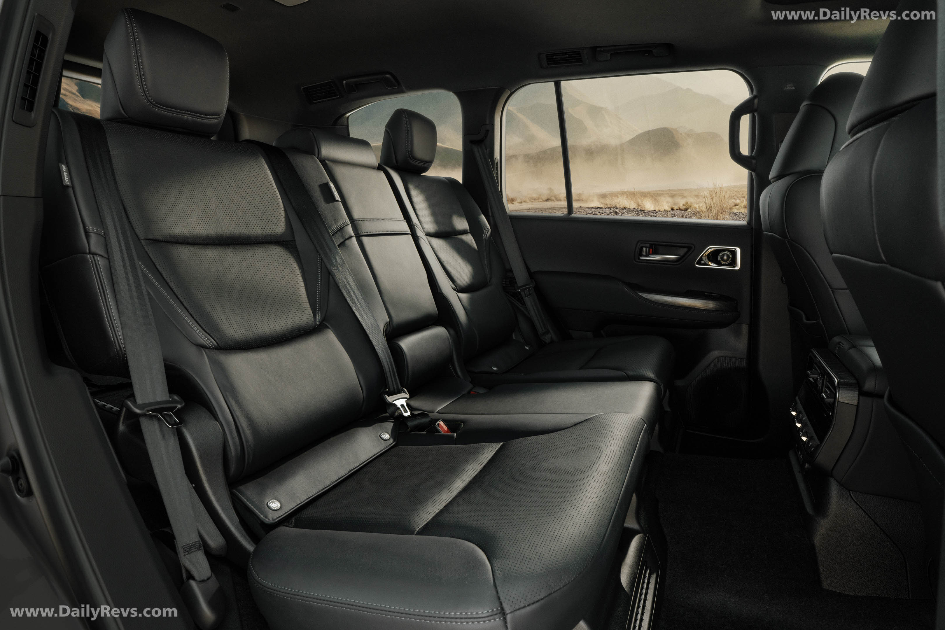 2026 Toyota Land Cruiser 300 Hybrid Interior