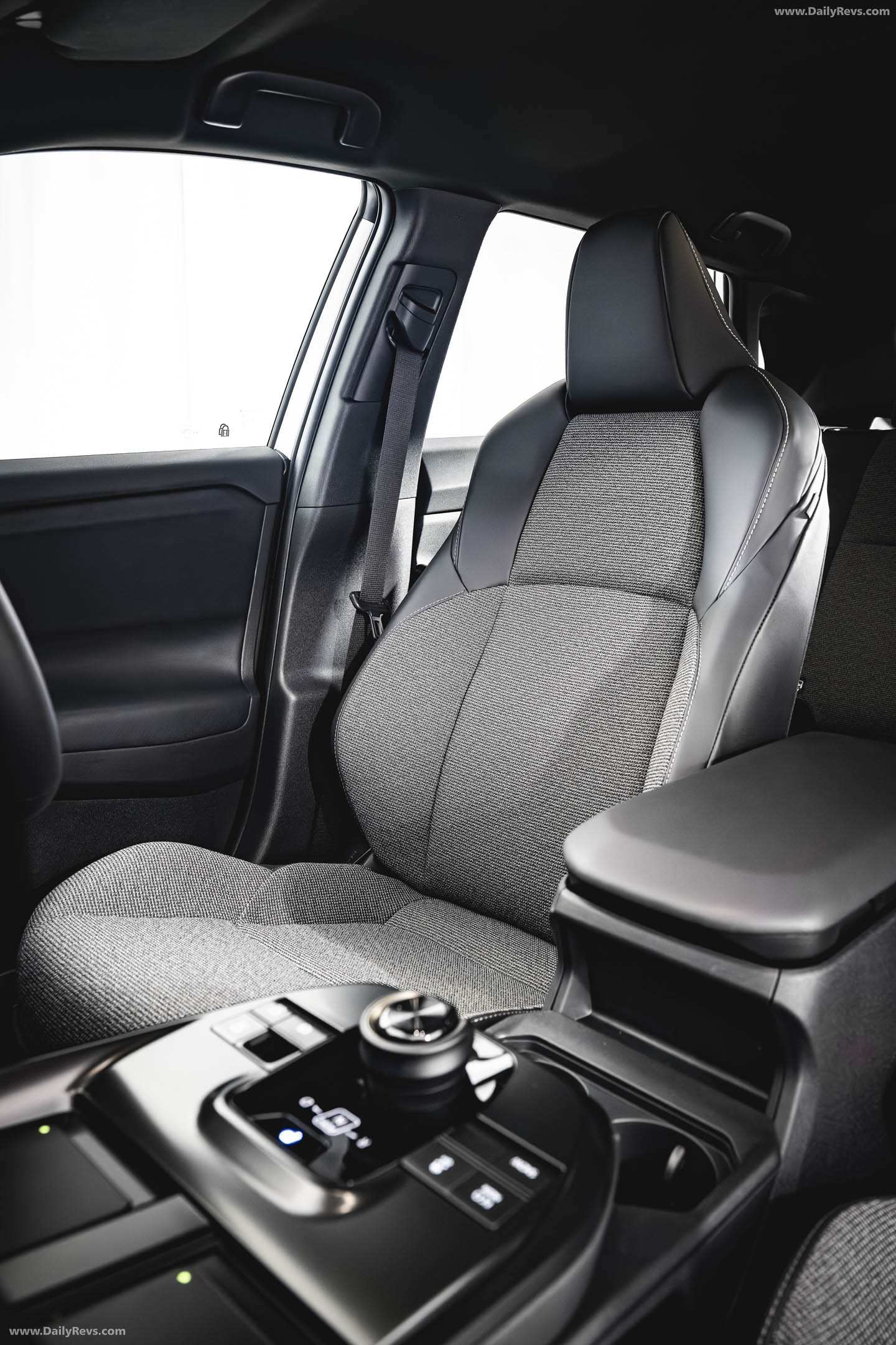 2026 Toyota bZ4X UK Version Interior