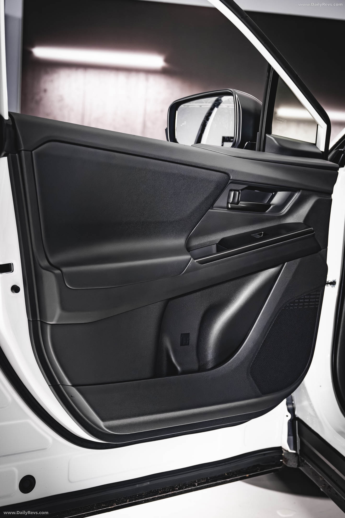 2026 Toyota bZ4X UK Version Interior