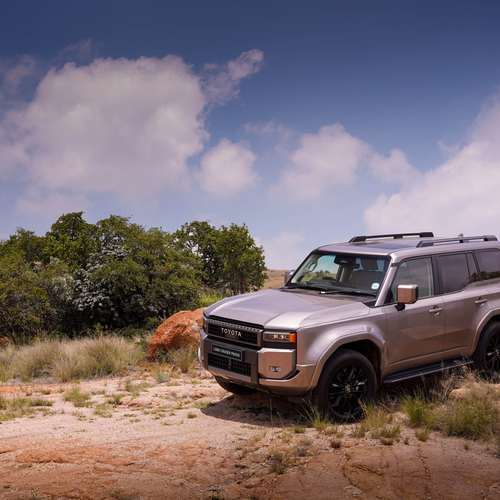 2026 Toyota Land Cruiser Prado VX-L Front View