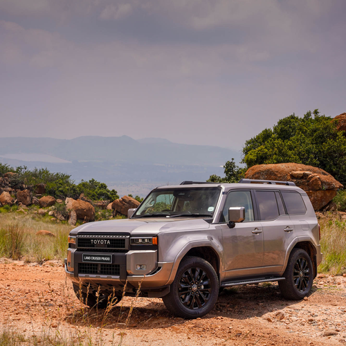 2026 Toyota Land Cruiser Prado VX-L Front View