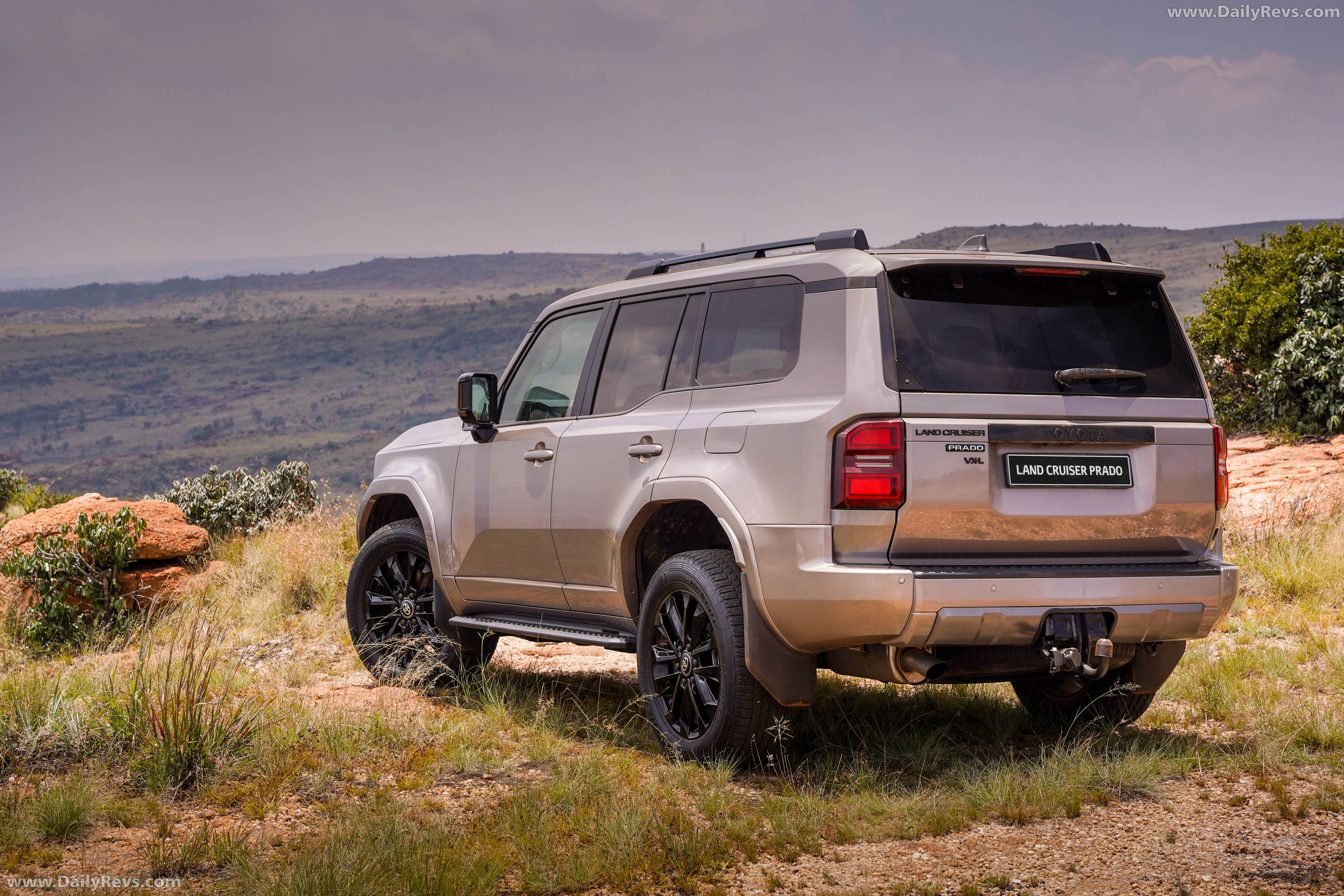 2026 Toyota Land Cruiser Prado VX-L Rear View