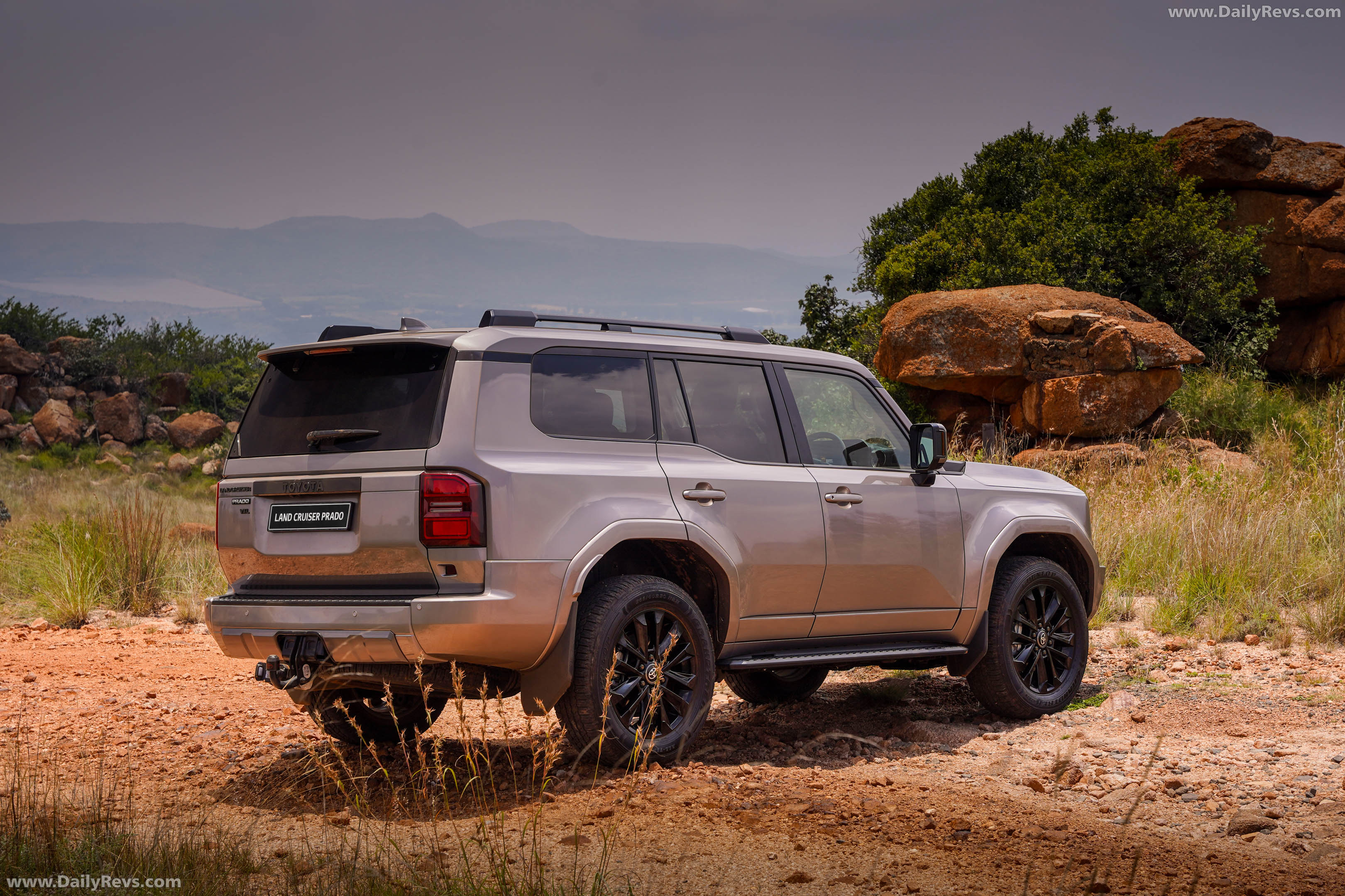 2026 Toyota Land Cruiser Prado VX-L Rear View