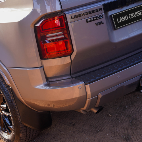 2026 Toyota Land Cruiser Prado VX-L Exterior