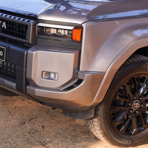 2026 Toyota Land Cruiser Prado VX-L Exterior