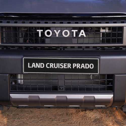 2026 Toyota Land Cruiser Prado VX-L Exterior