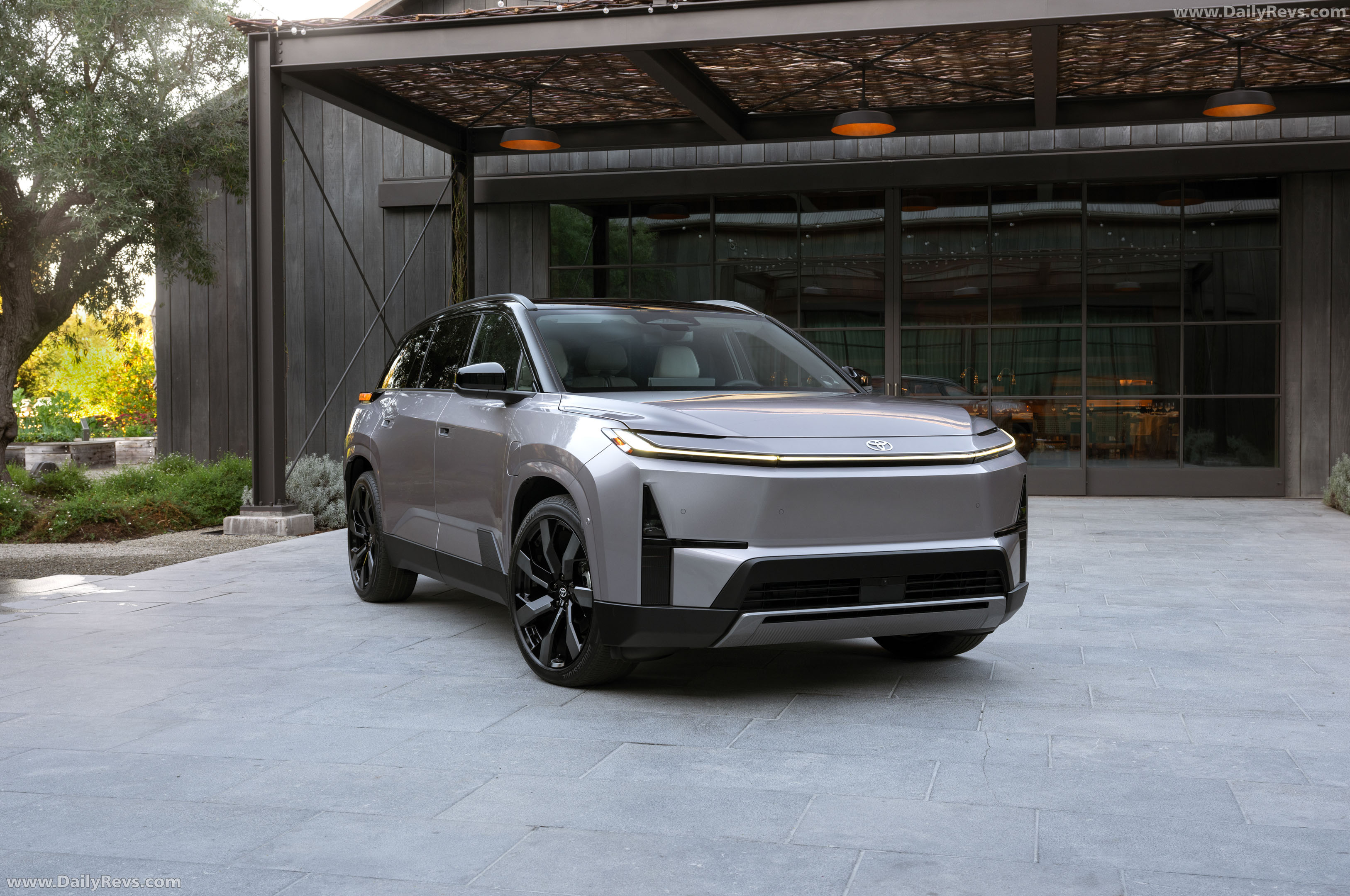 2027 Toyota Highlander BEV Front View