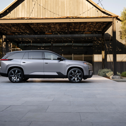 2027 Toyota Highlander BEV Side View