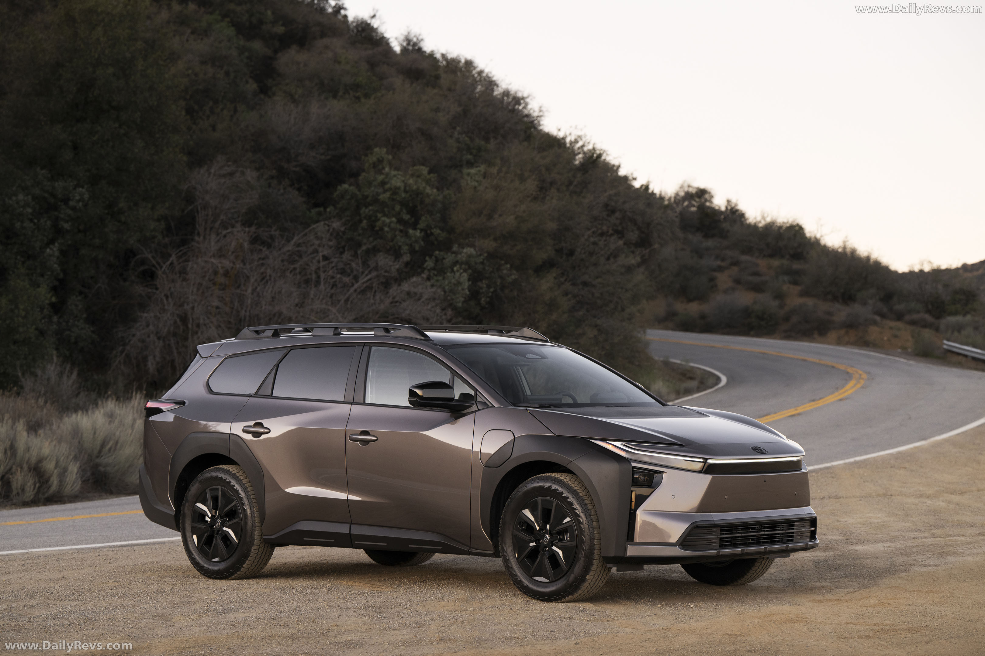 2026 Toyota bZ Woodland BEV Premium Front View