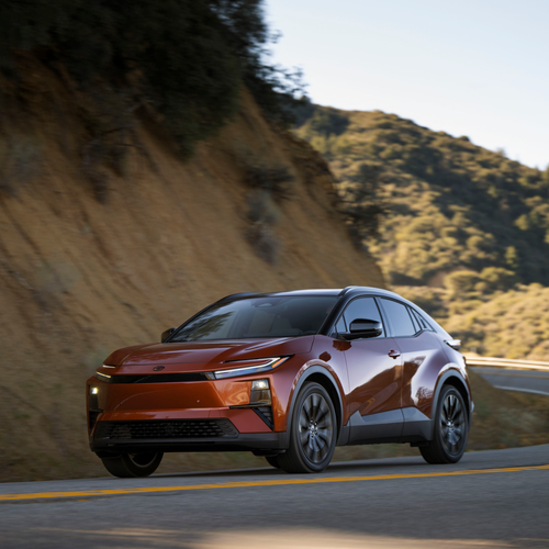 2026 Toyota C-HR XSE Front View
