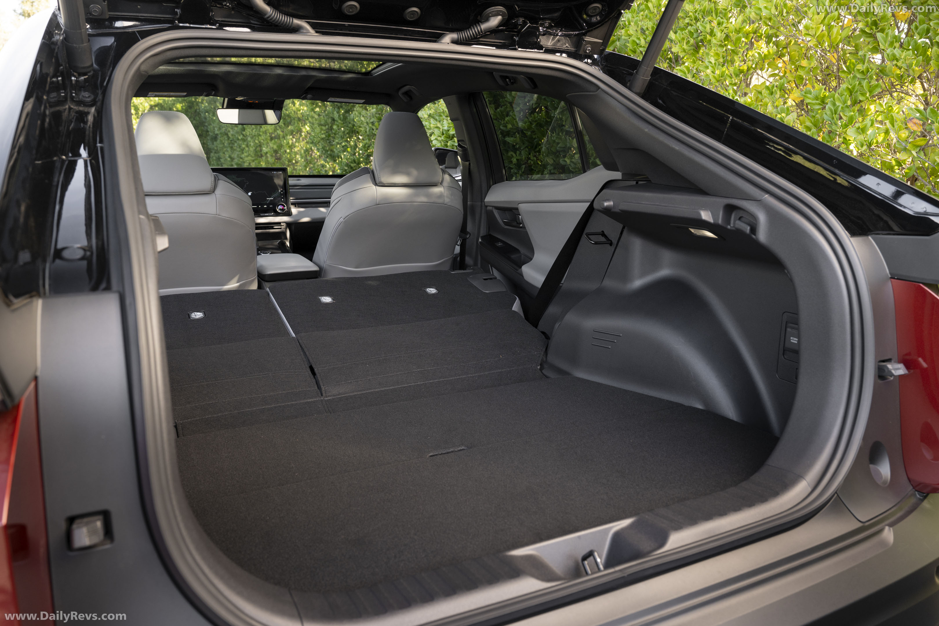 2026 Toyota C-HR XSE Interior