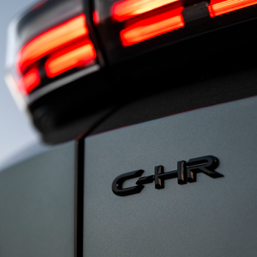2026 Toyota C-HR SE Exterior