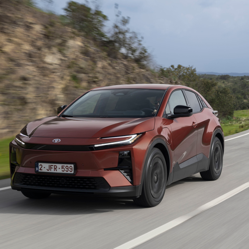2026 Toyota C-HR Plus Metal Oxide Front View