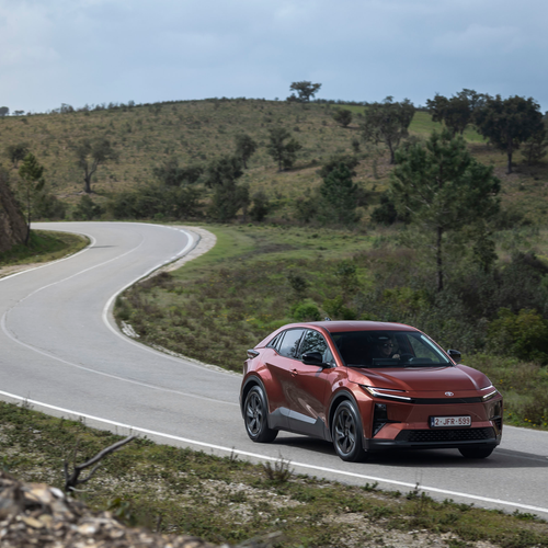 2026 Toyota C-HR Plus Metal Oxide Front View