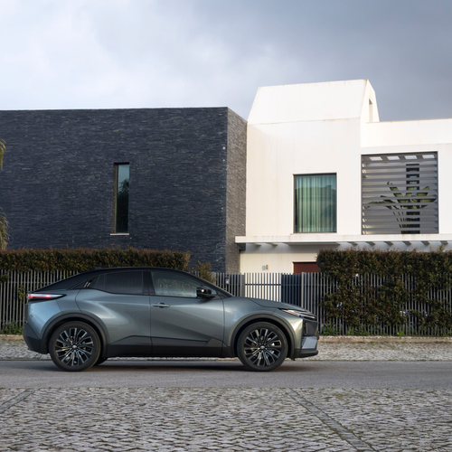 2026 Toyota C-HR Plus Mineral Side View