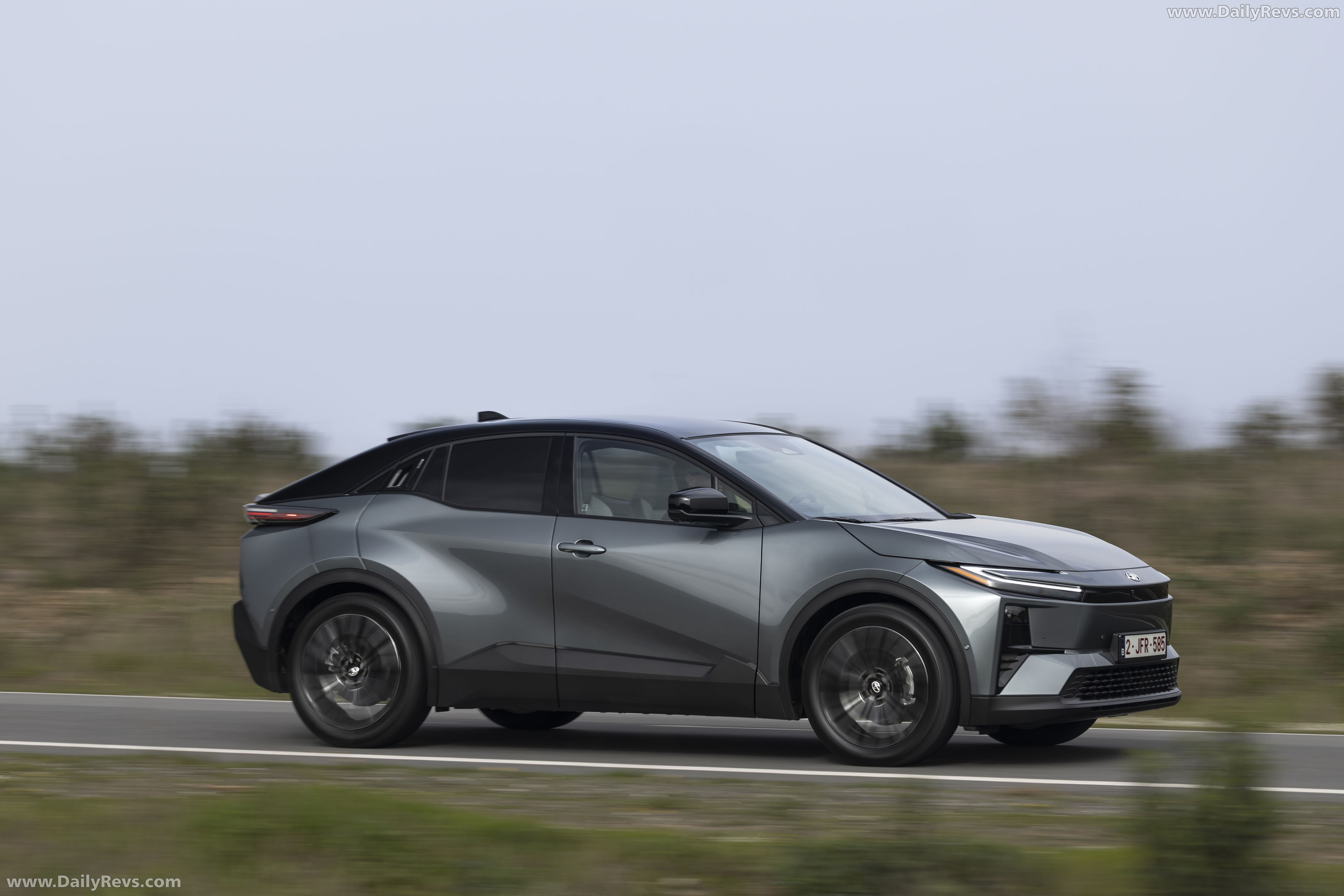 2026 Toyota C-HR Plus Mineral Side View