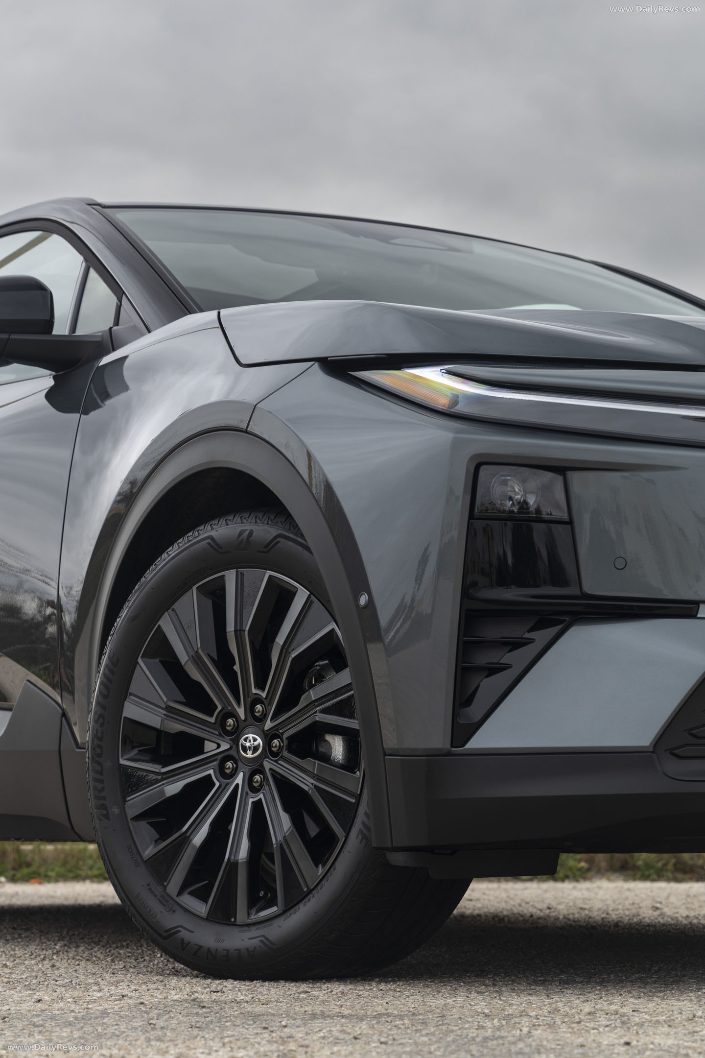 2026 Toyota C-HR Plus Mineral Exterior