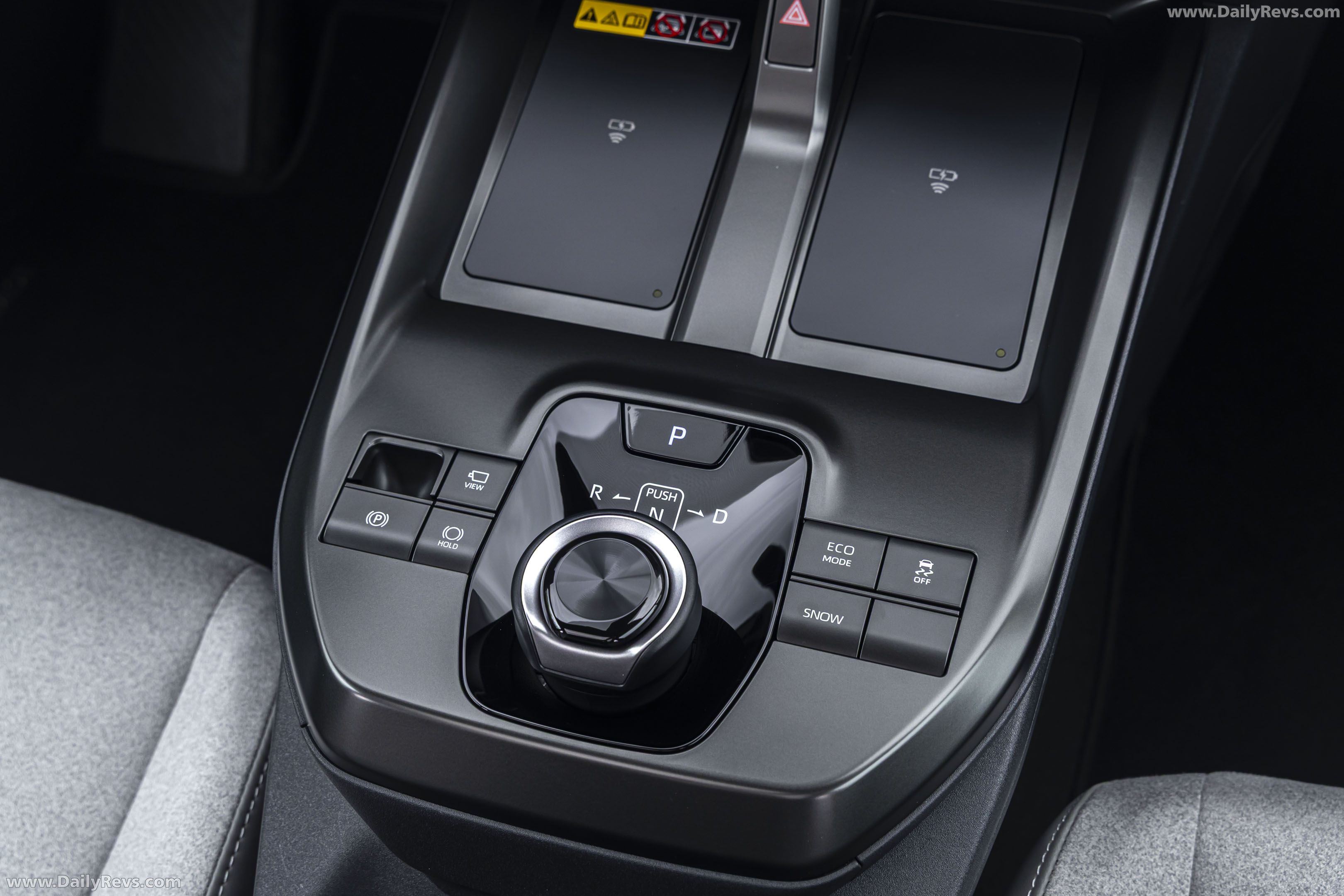 2026 Toyota C-HR Plus Mineral Interior
