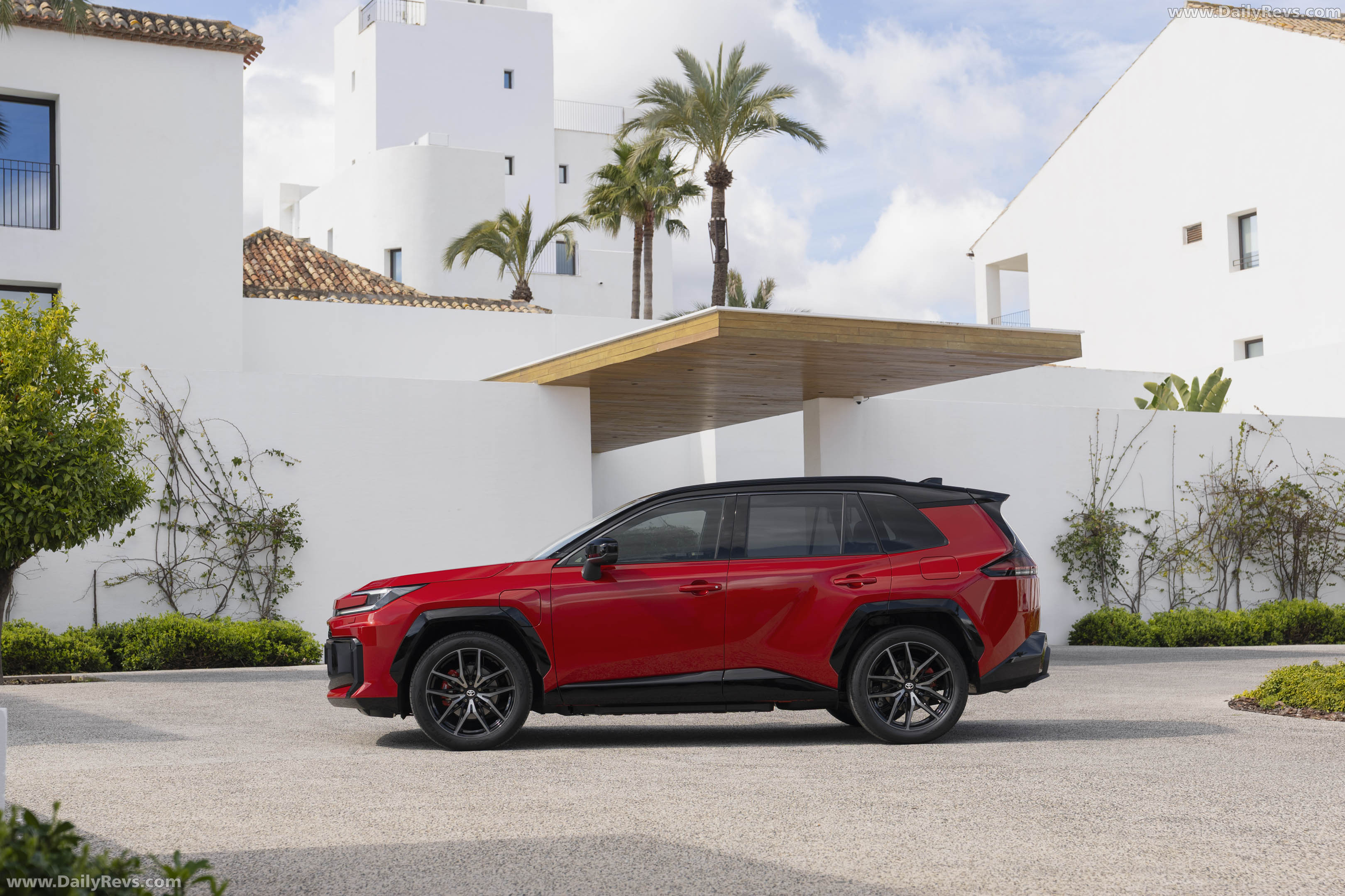 2026 Toyota RAV4 GR Sport European Version Side View
