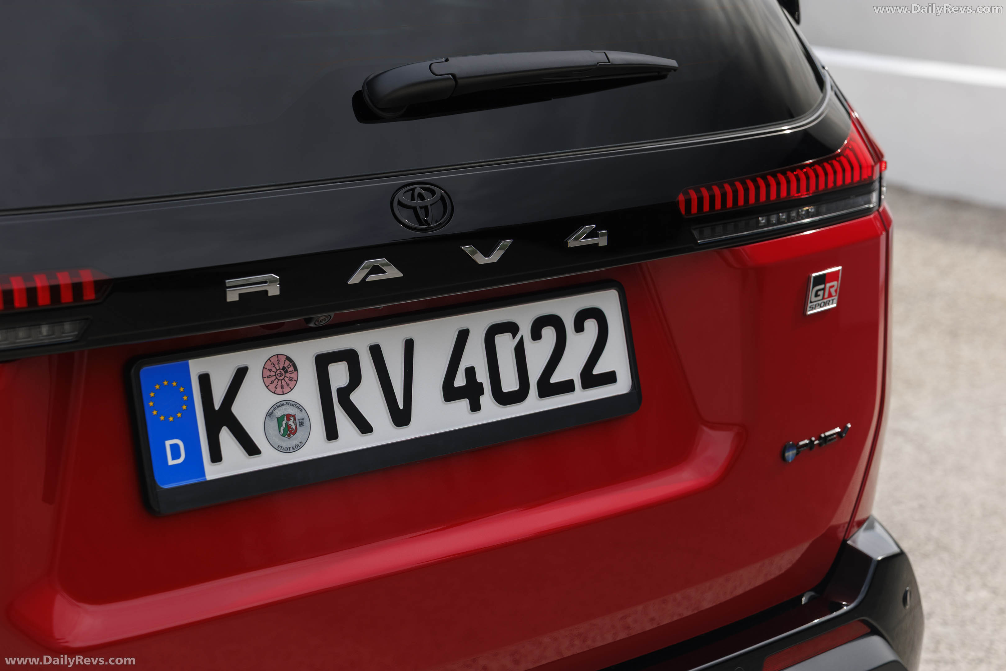 2026 Toyota RAV4 GR Sport European Version Exterior