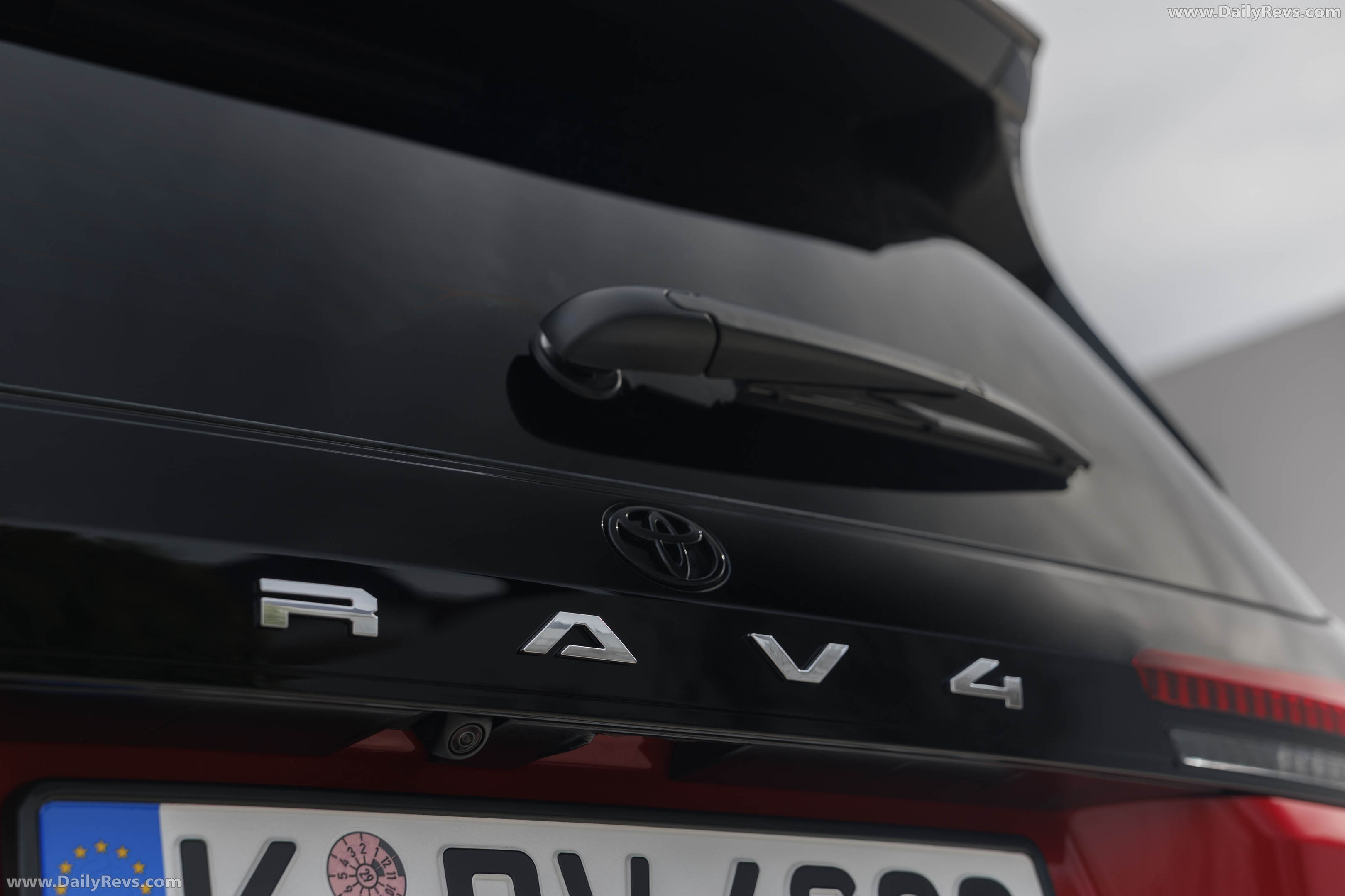 2026 Toyota RAV4 GR Sport European Version Exterior