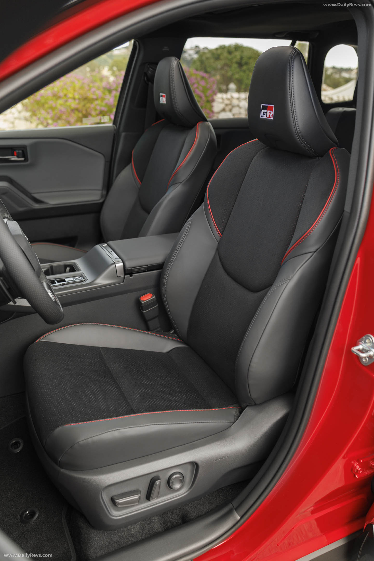 2026 Toyota RAV4 GR Sport European Version Interior