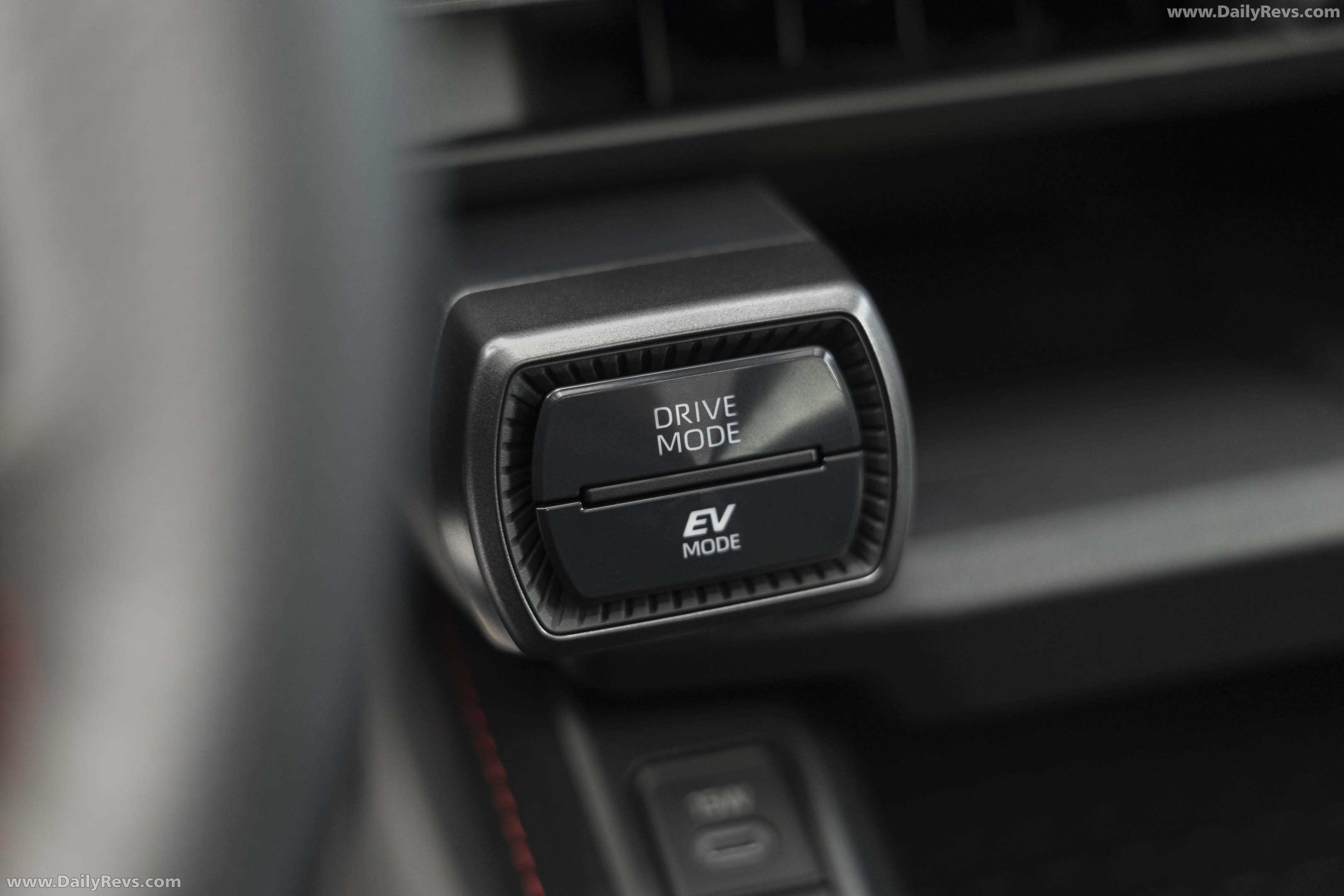 2026 Toyota RAV4 GR Sport European Version Interior