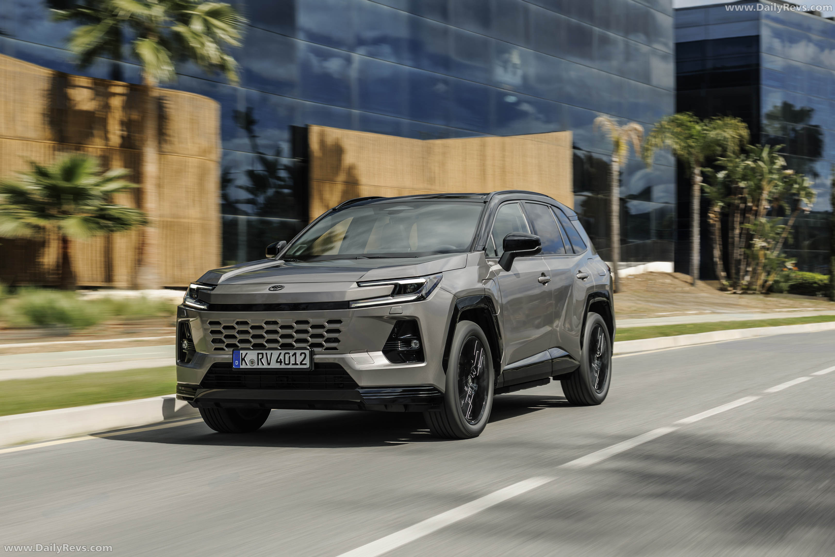 2026 Toyota RAV4 PHEV European Version Front View