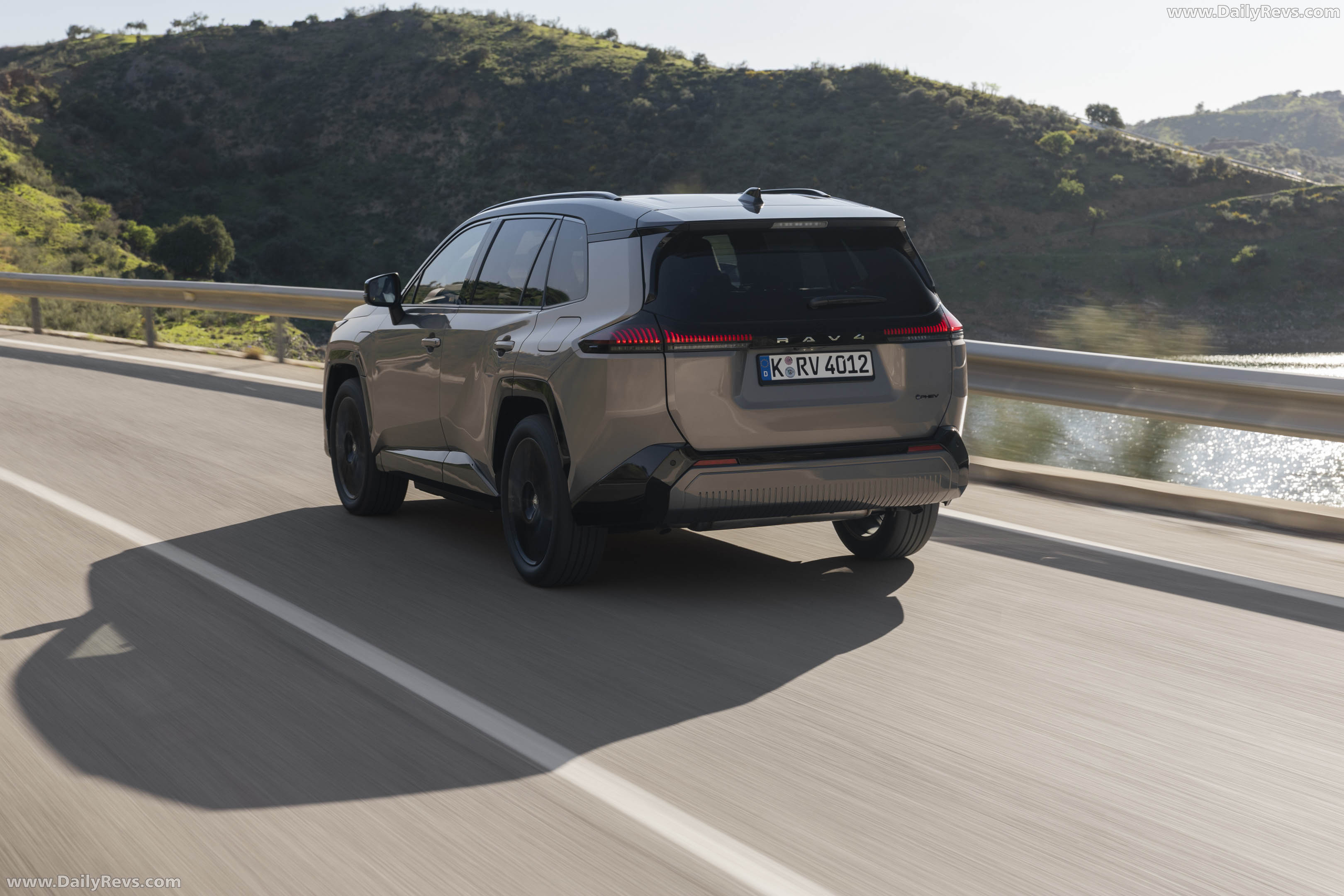 2026 Toyota RAV4 PHEV European Version Rear View