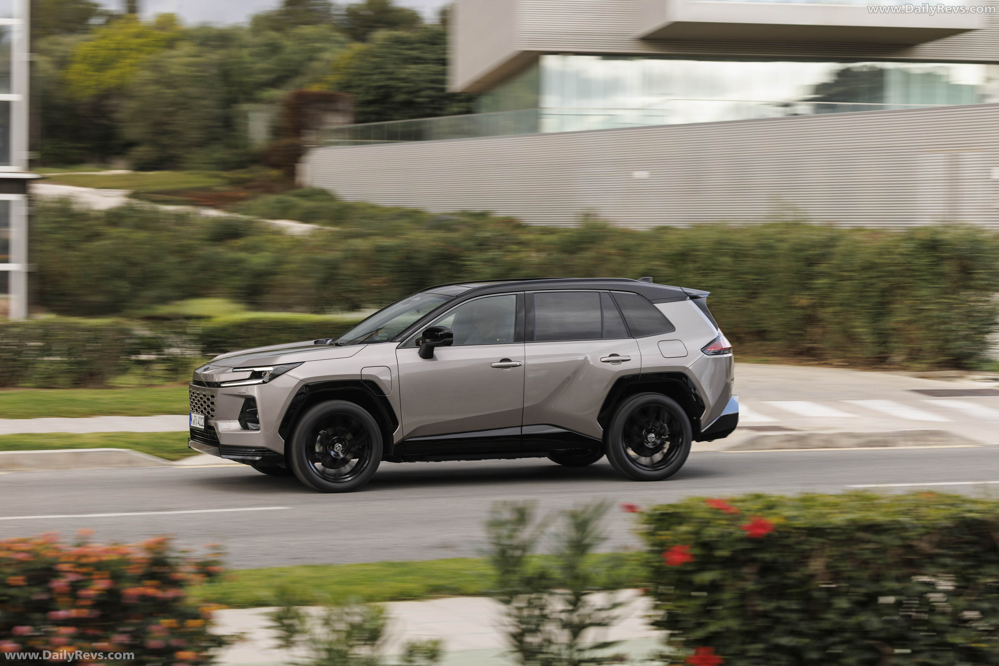 2026 Toyota RAV4 PHEV European Version Side View