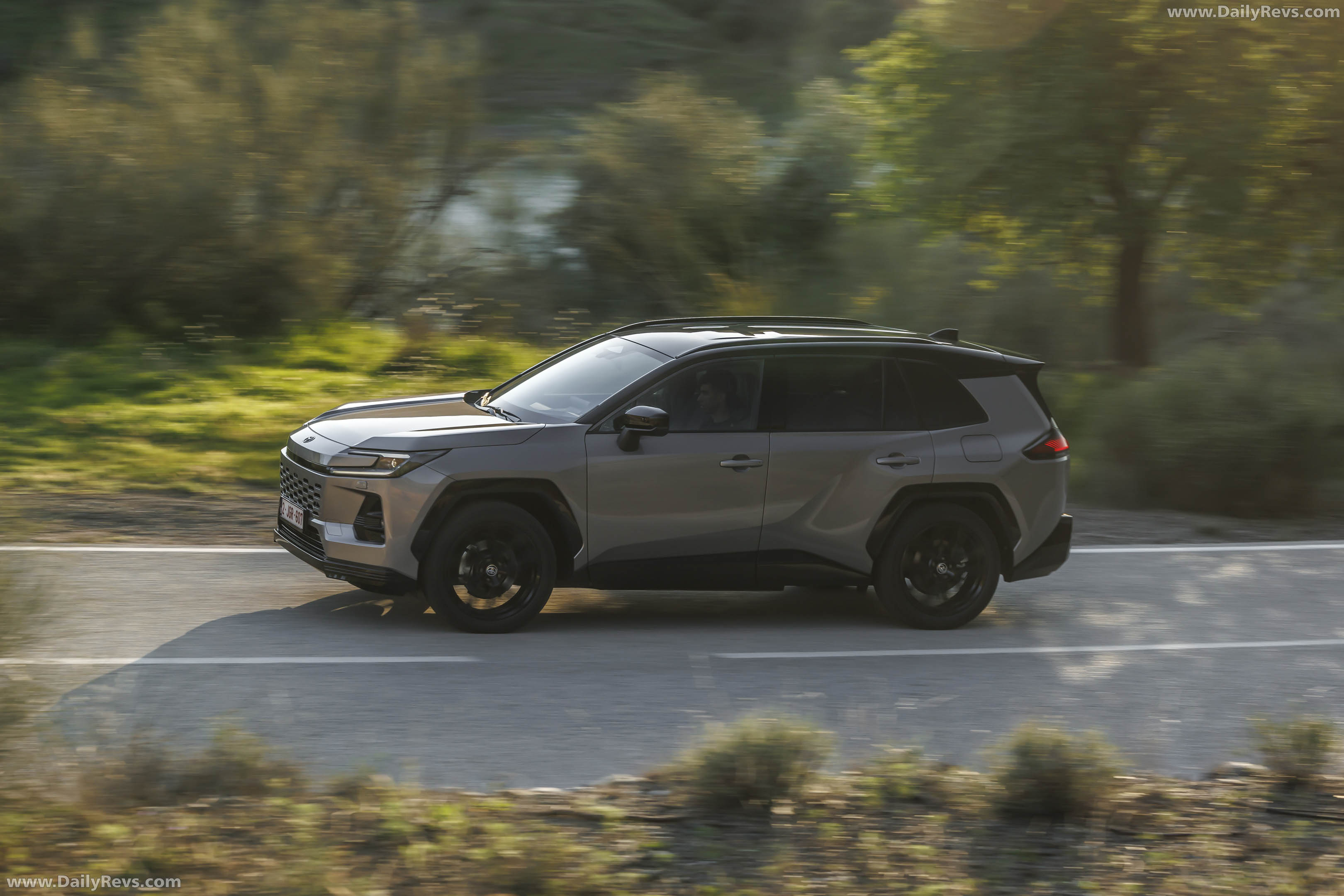 2026 Toyota RAV4 PHEV European Version Side View