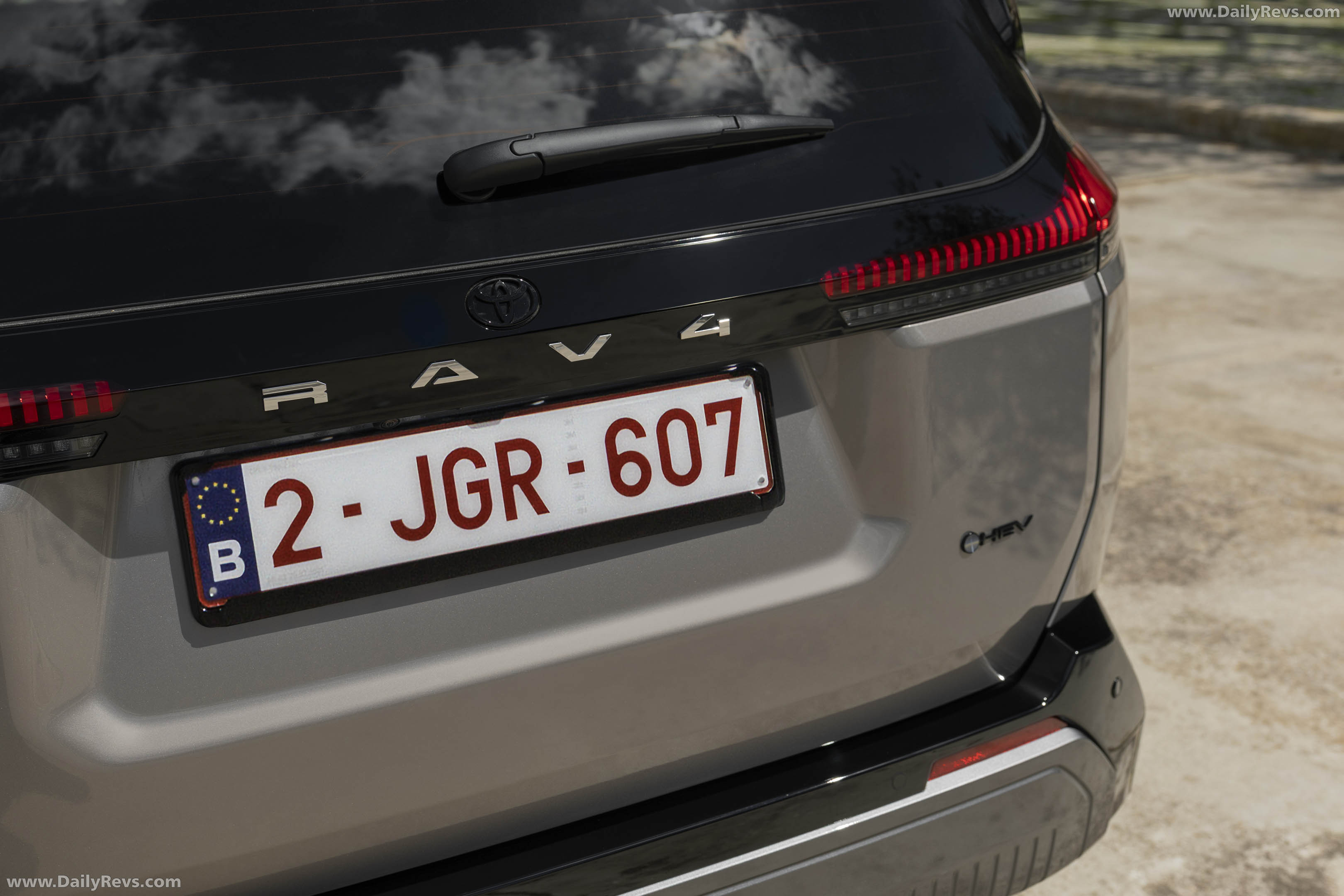 2026 Toyota RAV4 PHEV European Version Exterior