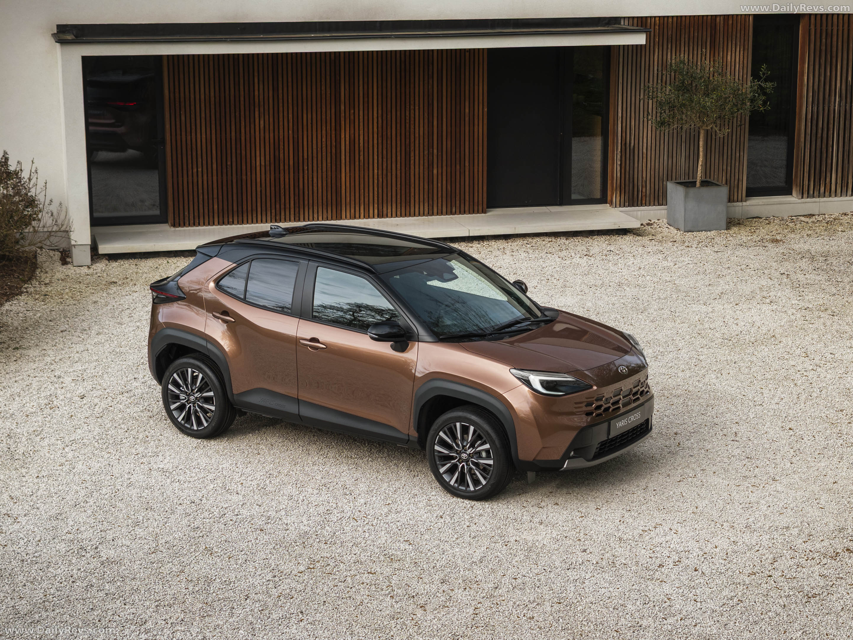 2027 Toyota Yaris Cross Top View