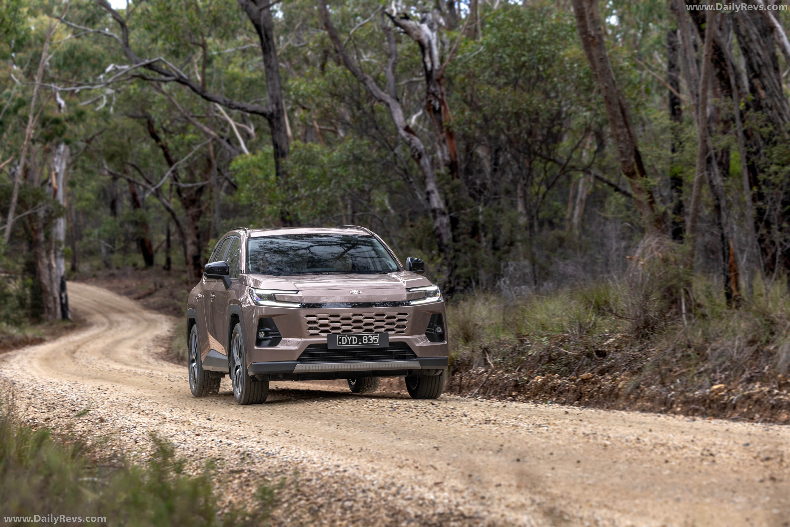 2026 Toyota RAV4 Cruiser Front View