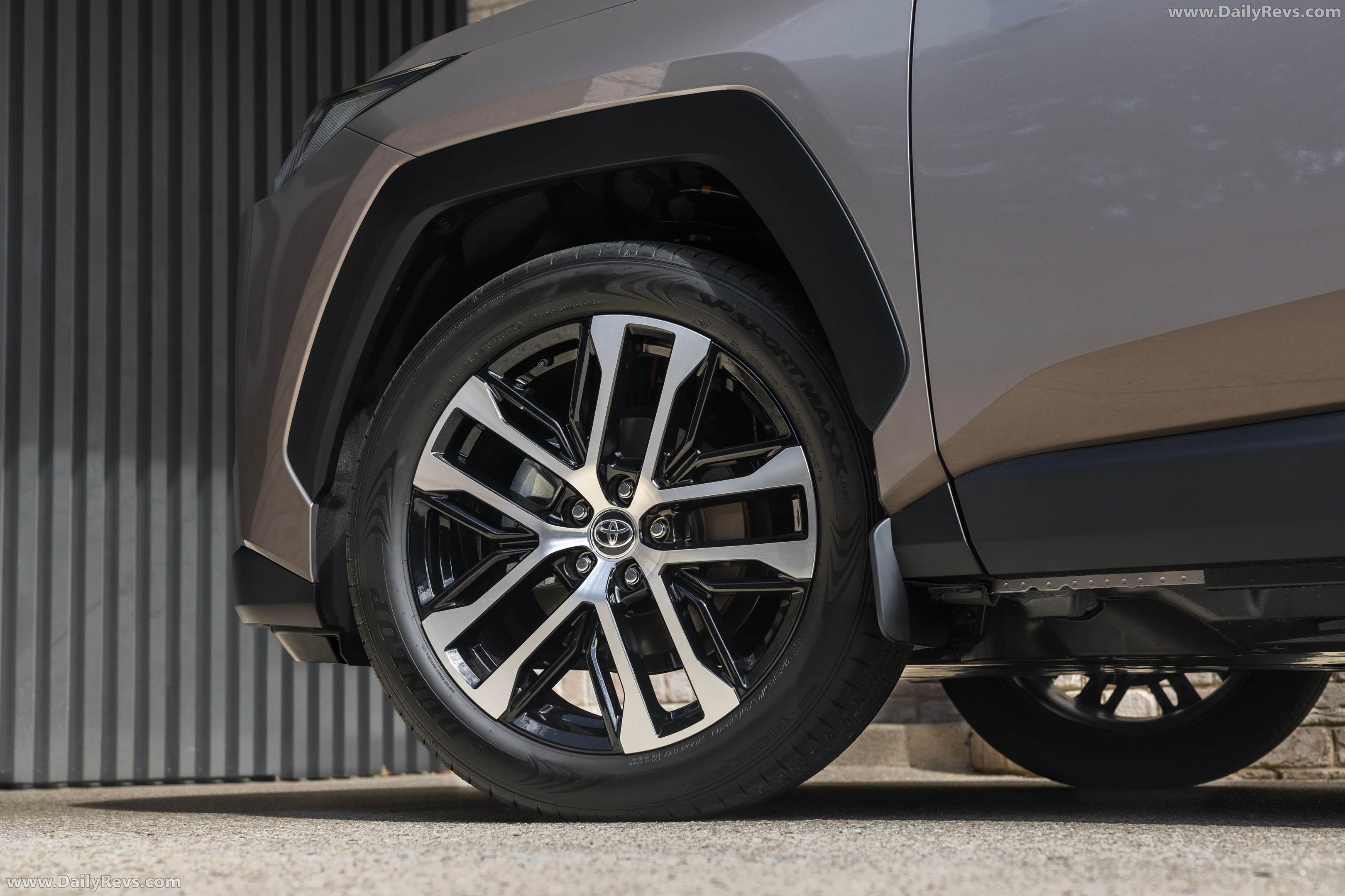 2026 Toyota RAV4 Cruiser Exterior