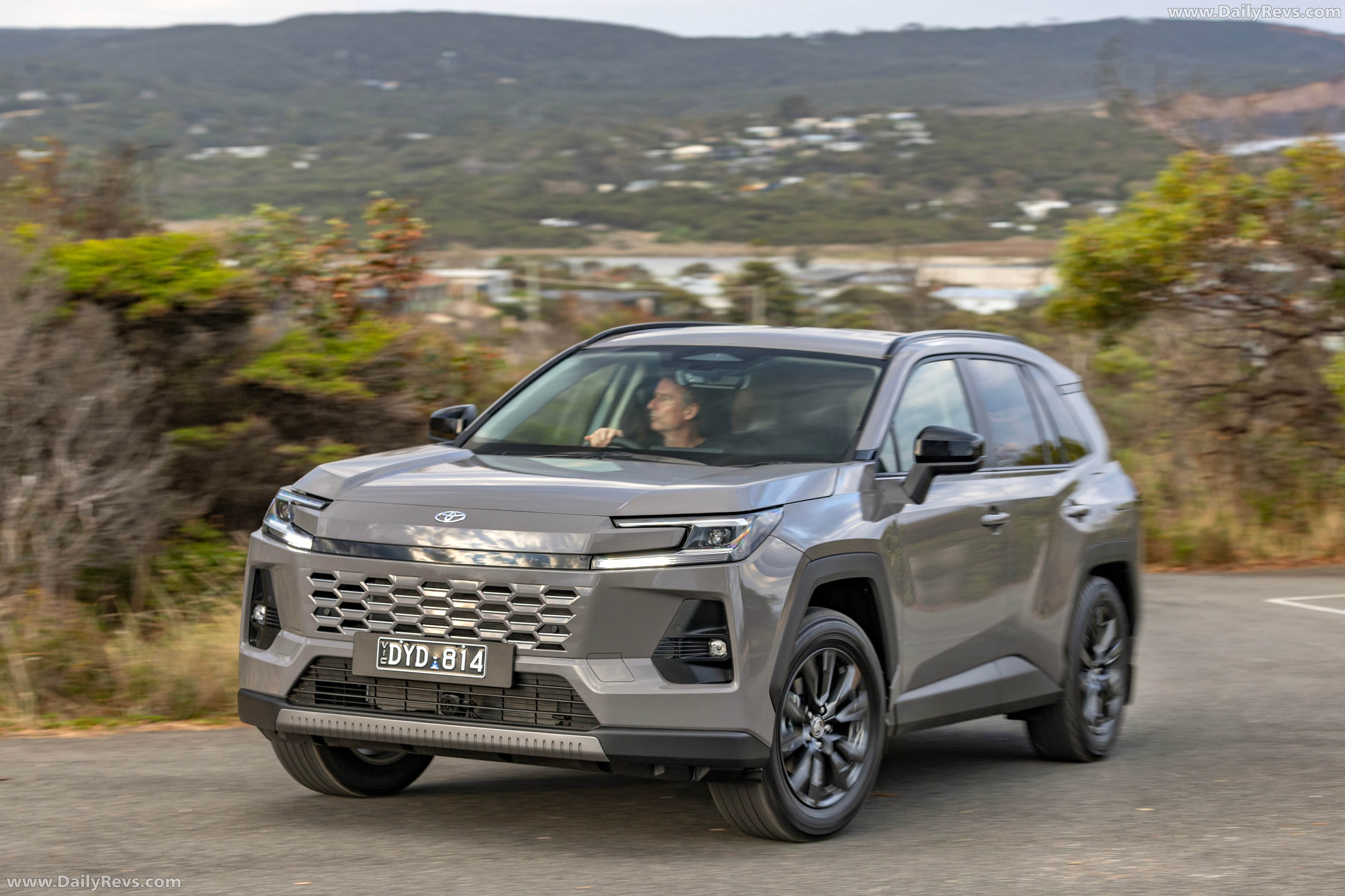 2026 Toyota RAV4 GXL Front View