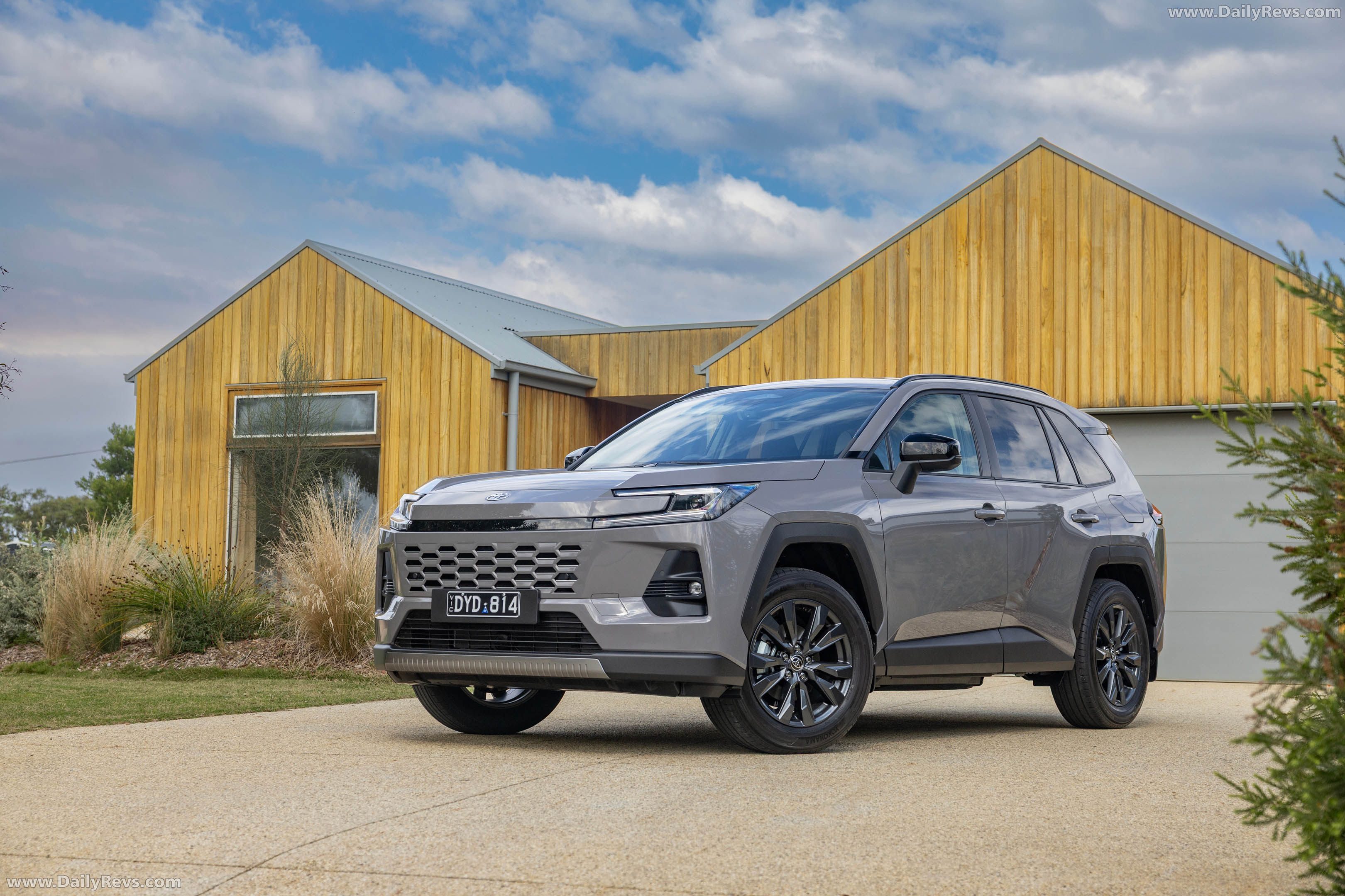 2026 Toyota RAV4 GXL Front View