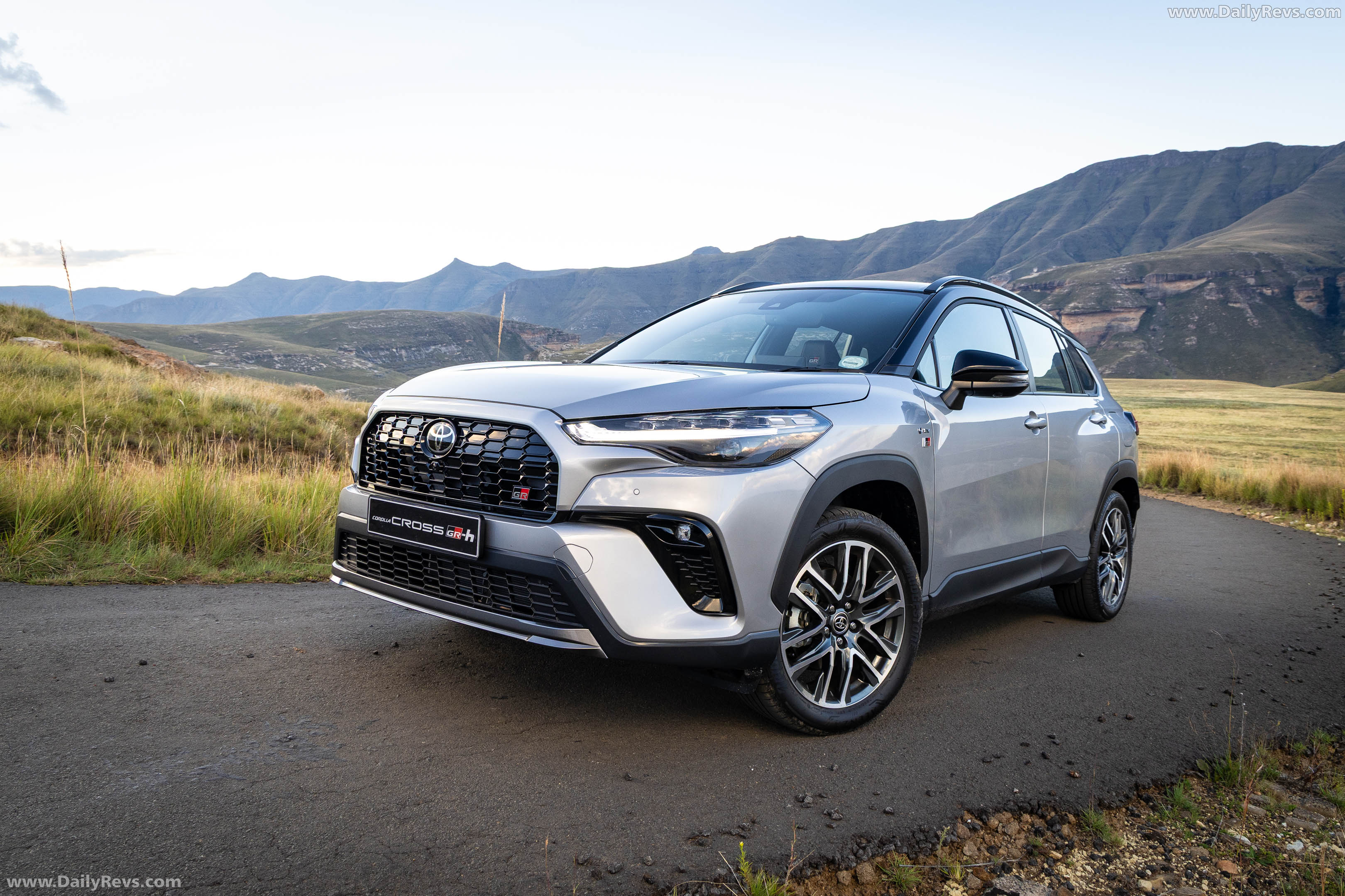 2026 Toyota Corolla Cross GR-S Front View