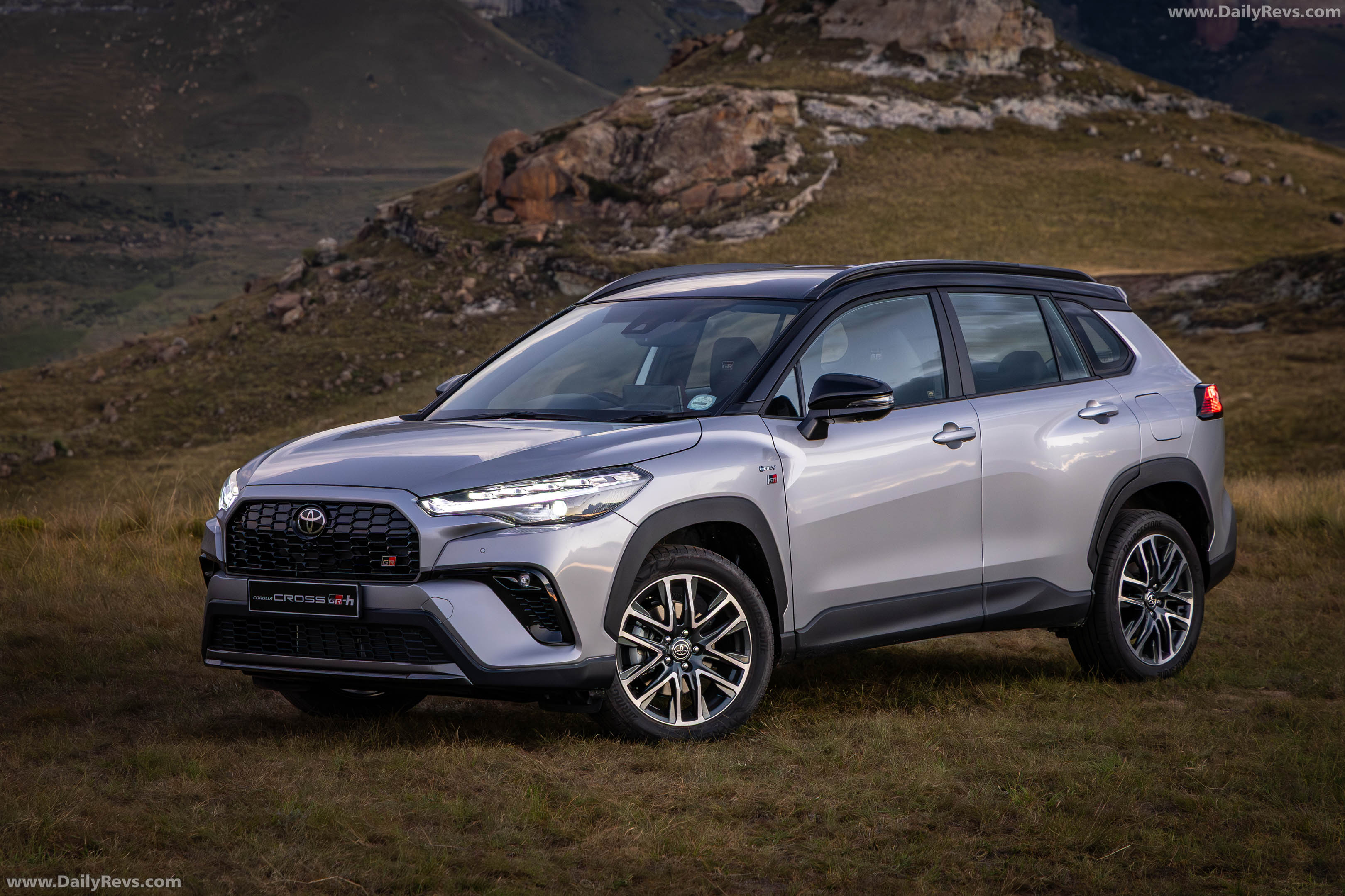 2026 Toyota Corolla Cross GR-S Front View