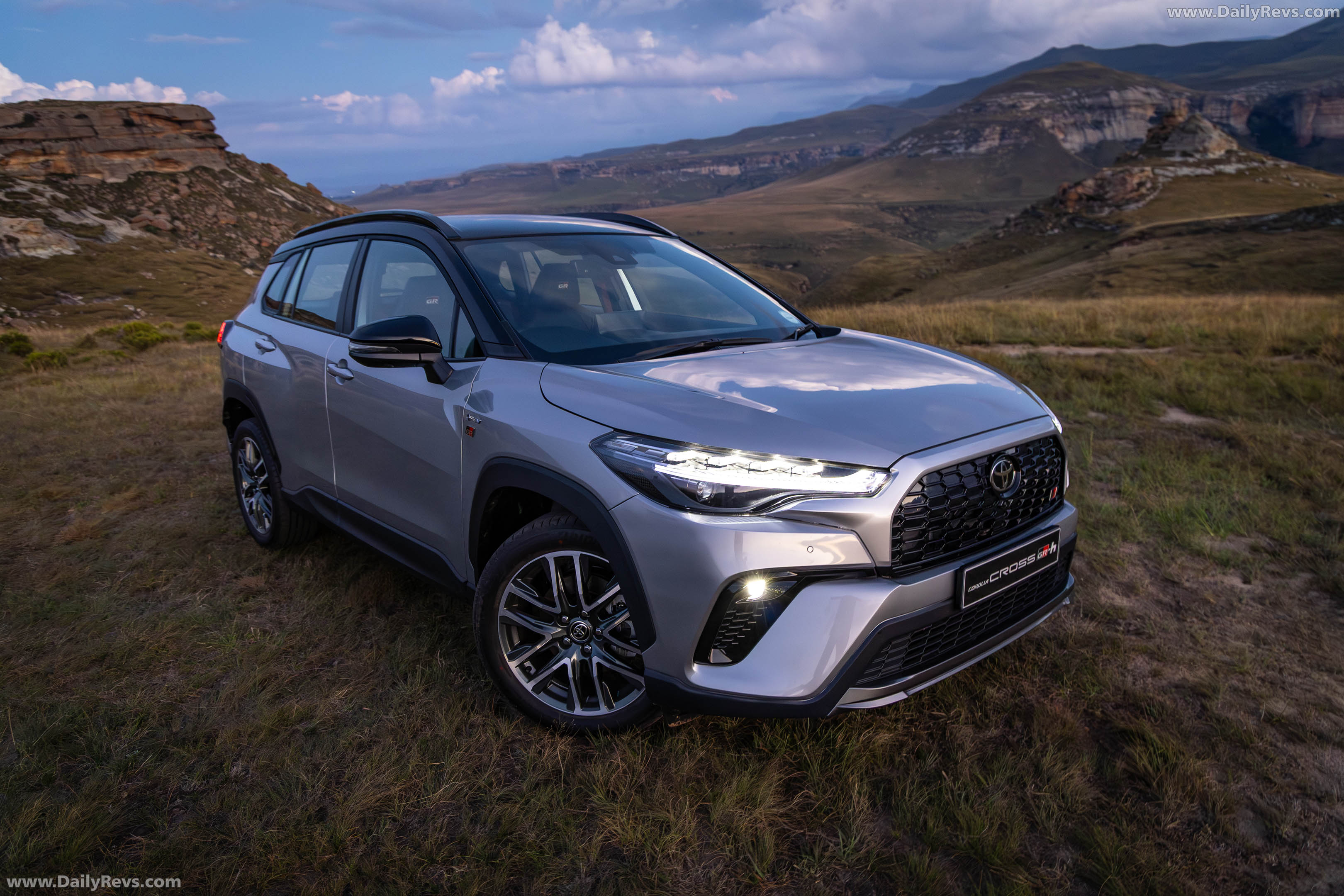 2026 Toyota Corolla Cross GR-S Front View