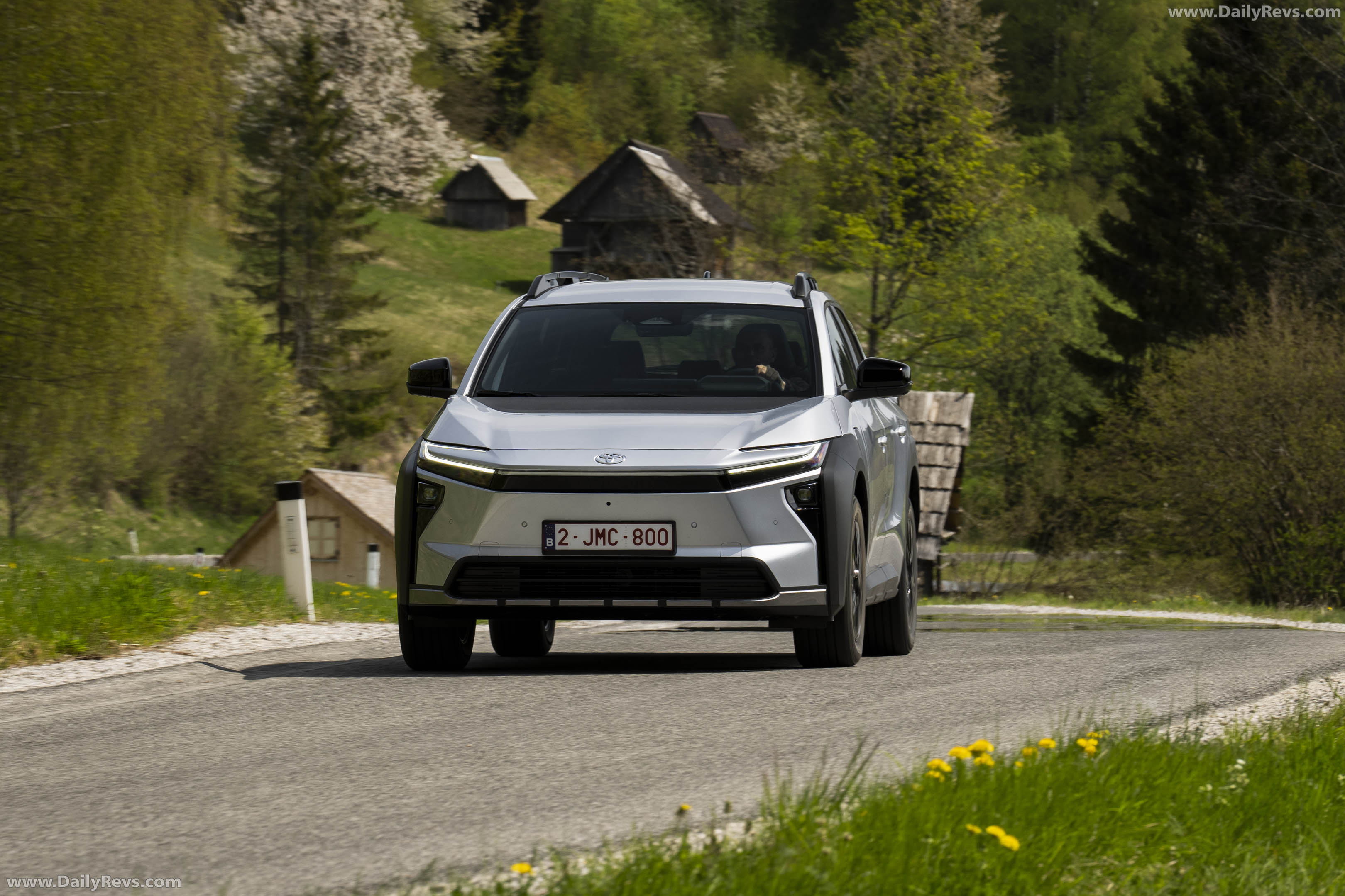 2026 Toyota bZ4X Touring FWD Front View