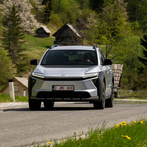 2026 Toyota bZ4X Touring FWD Front View
