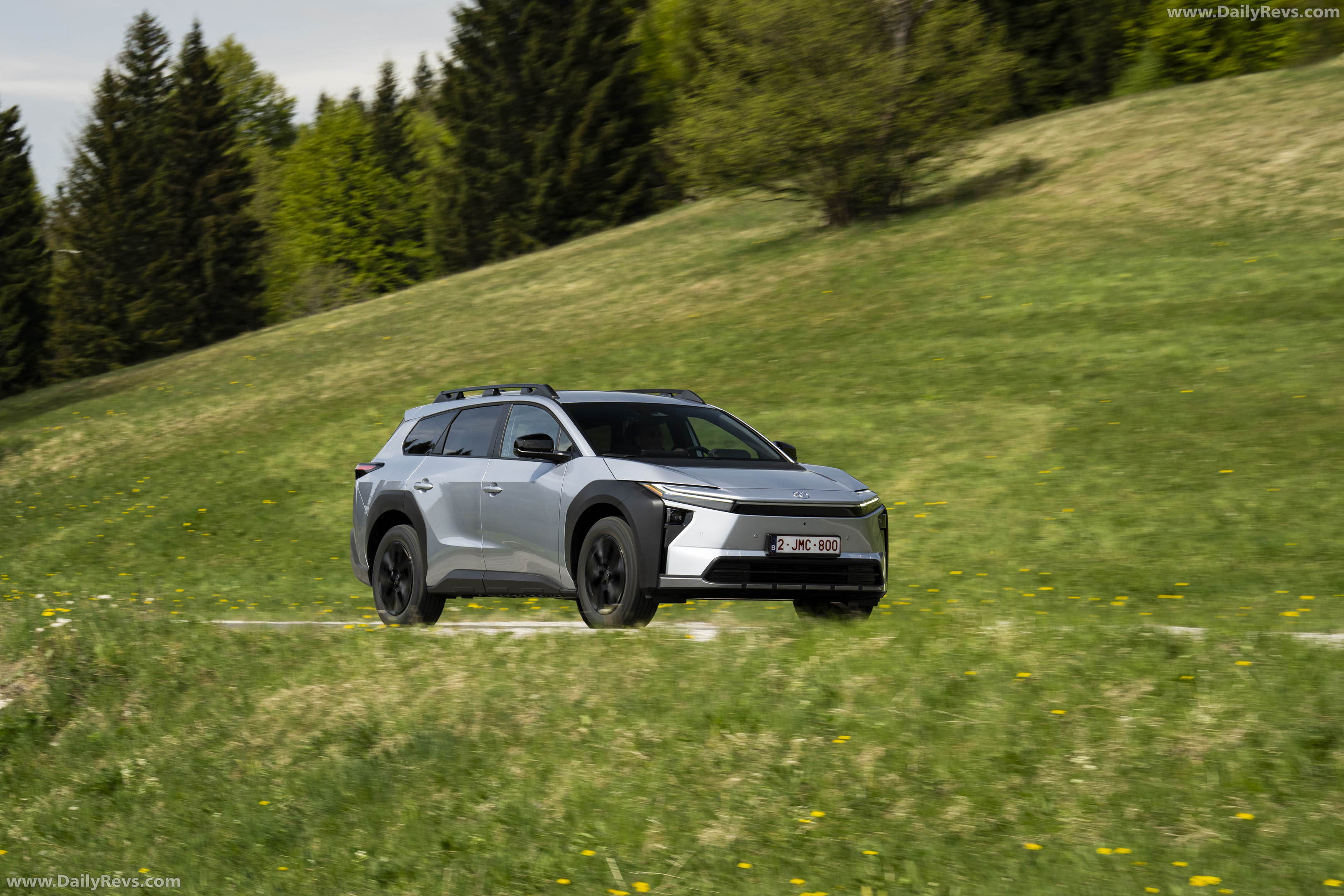 2026 Toyota bZ4X Touring FWD Front View