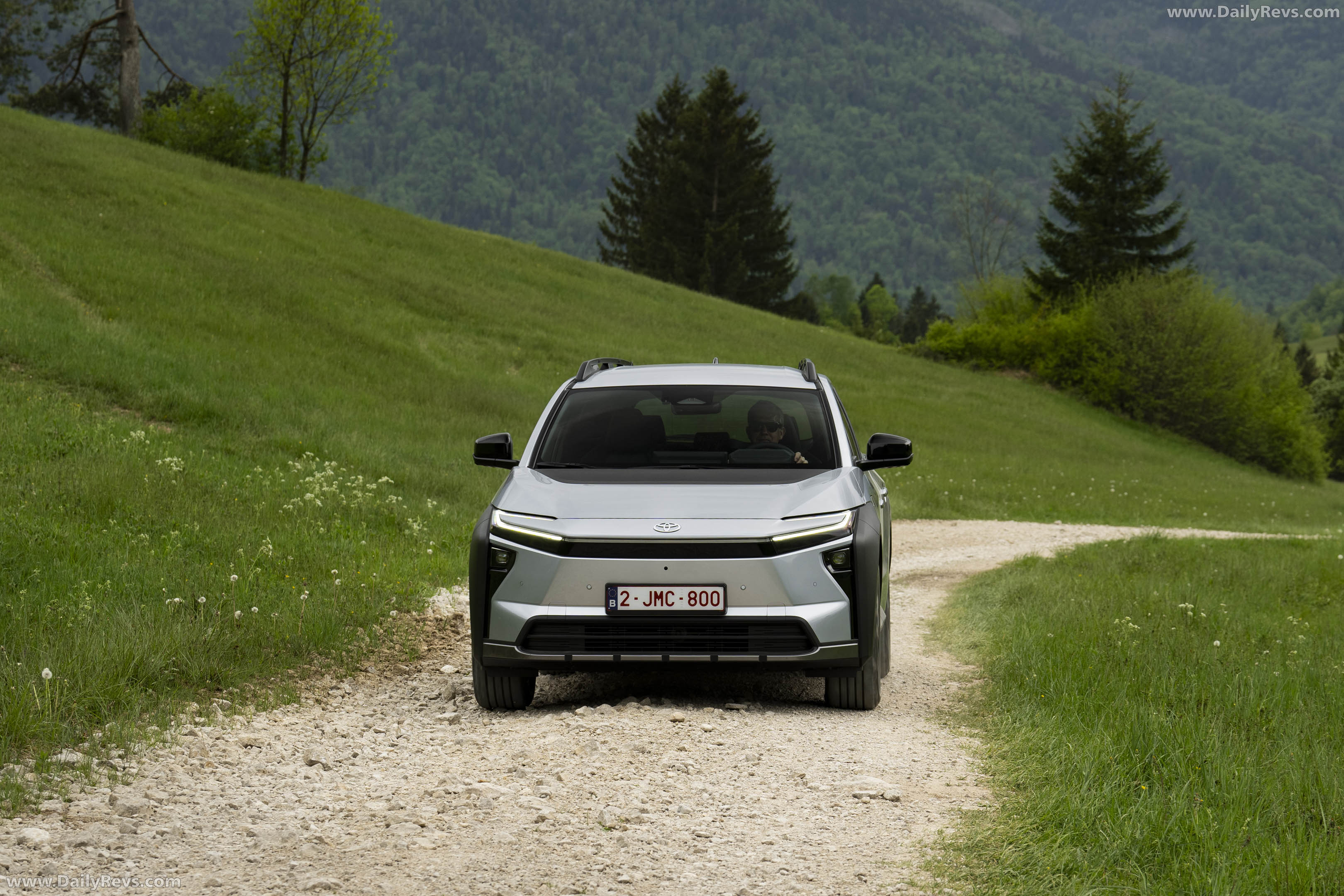 2026 Toyota bZ4X Touring FWD Front View