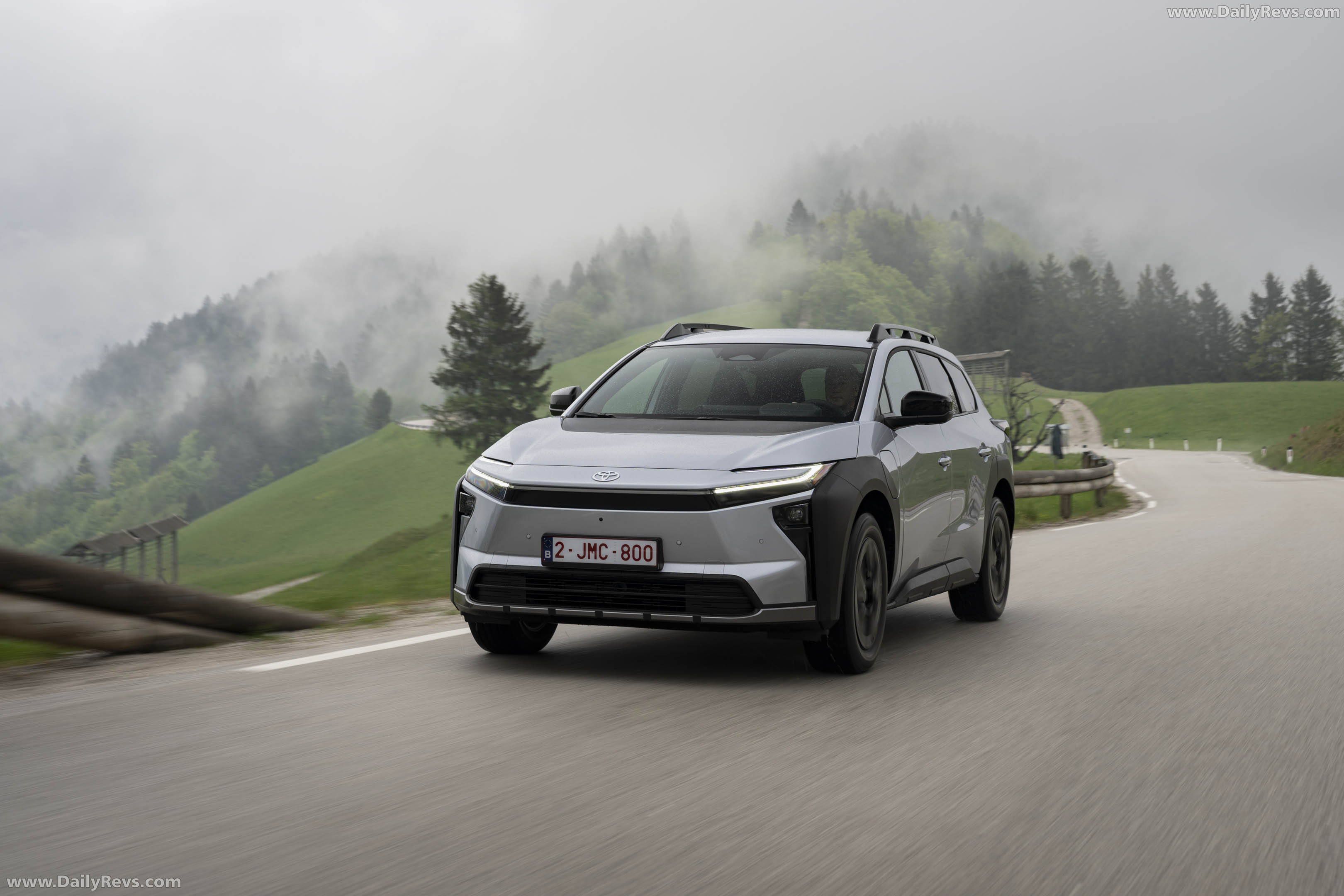 2026 Toyota bZ4X Touring FWD Front View