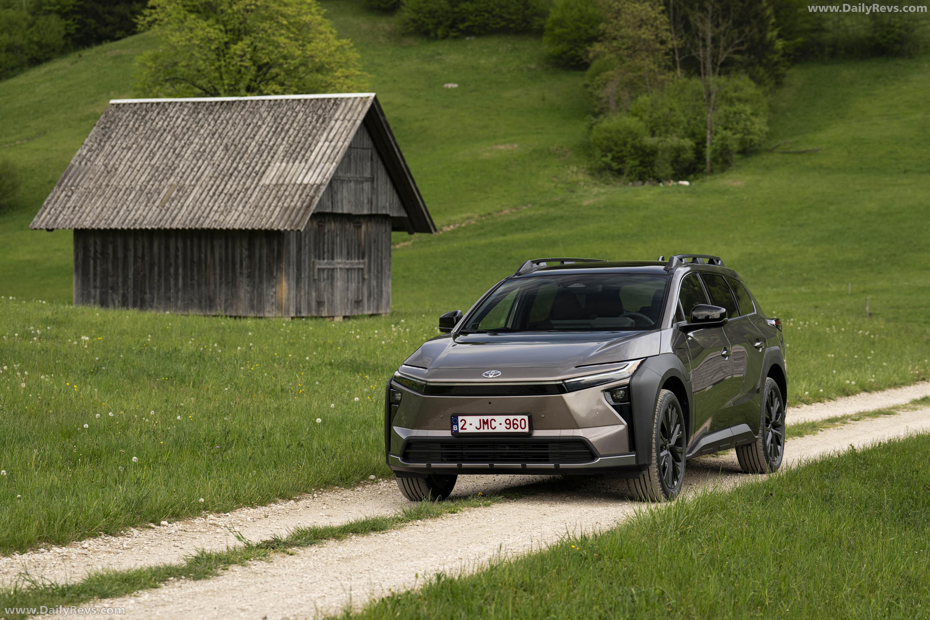 2026 Toyota bZ4X Touring AWD Front View