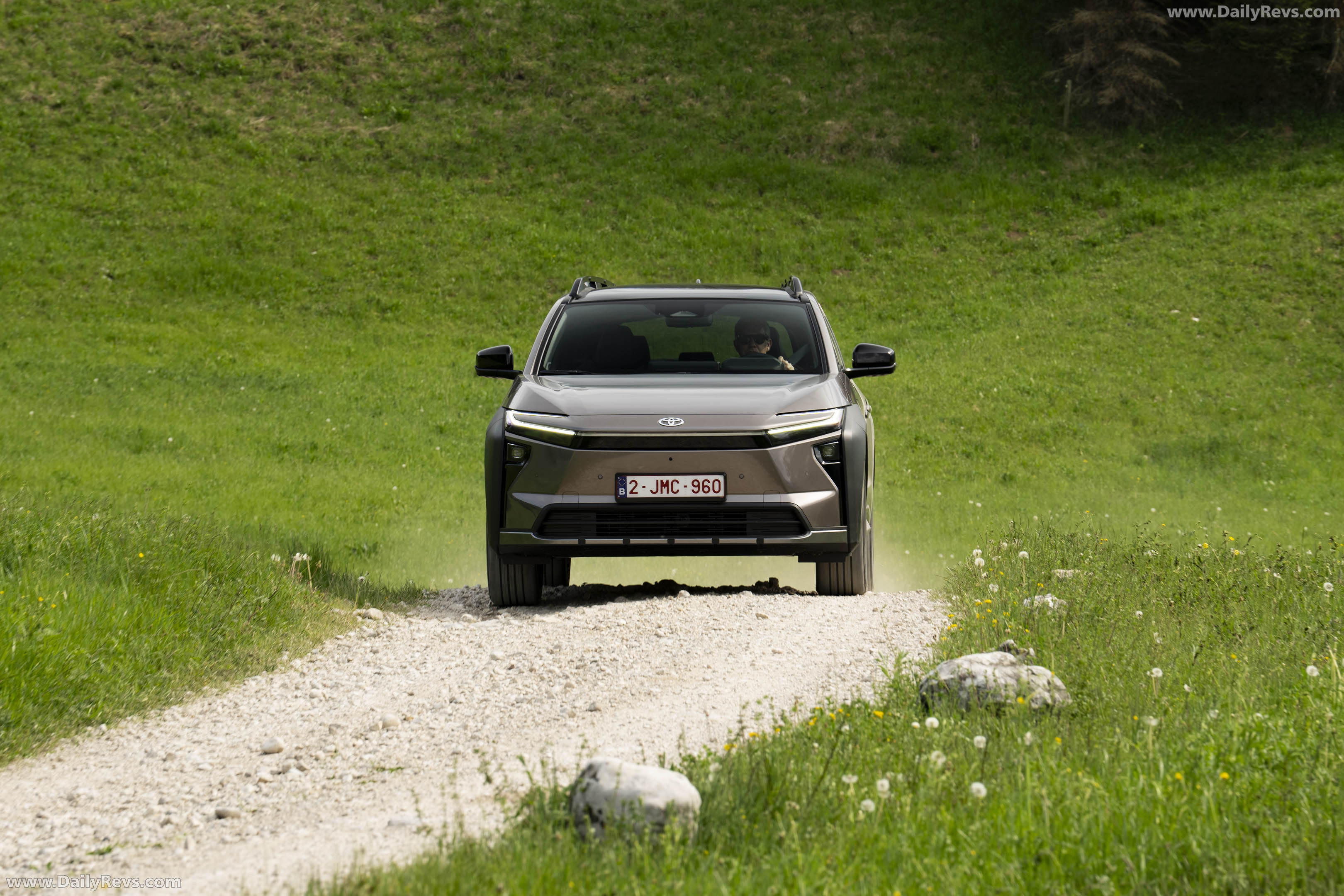 2026 Toyota bZ4X Touring AWD Front View