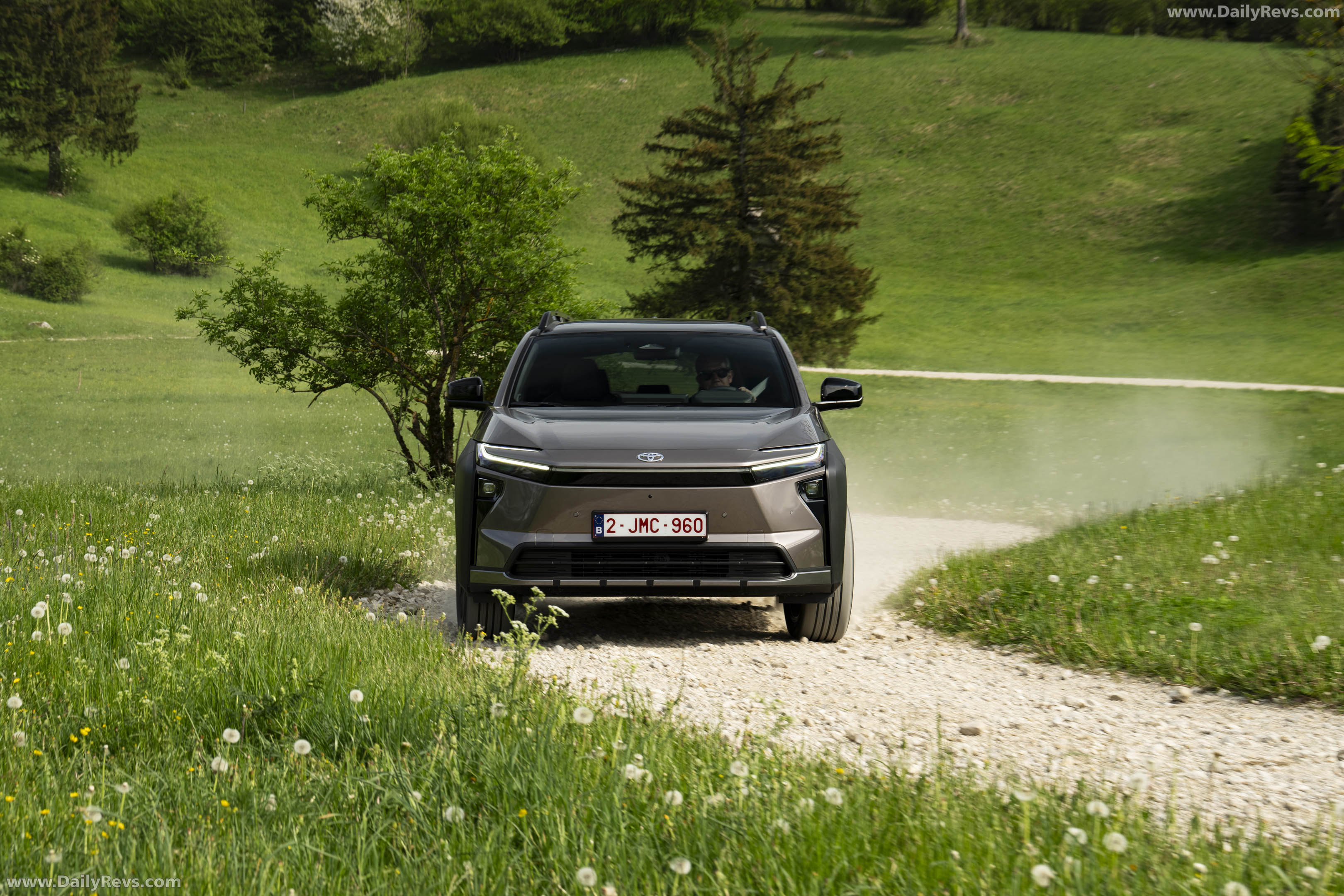2026 Toyota bZ4X Touring AWD Front View