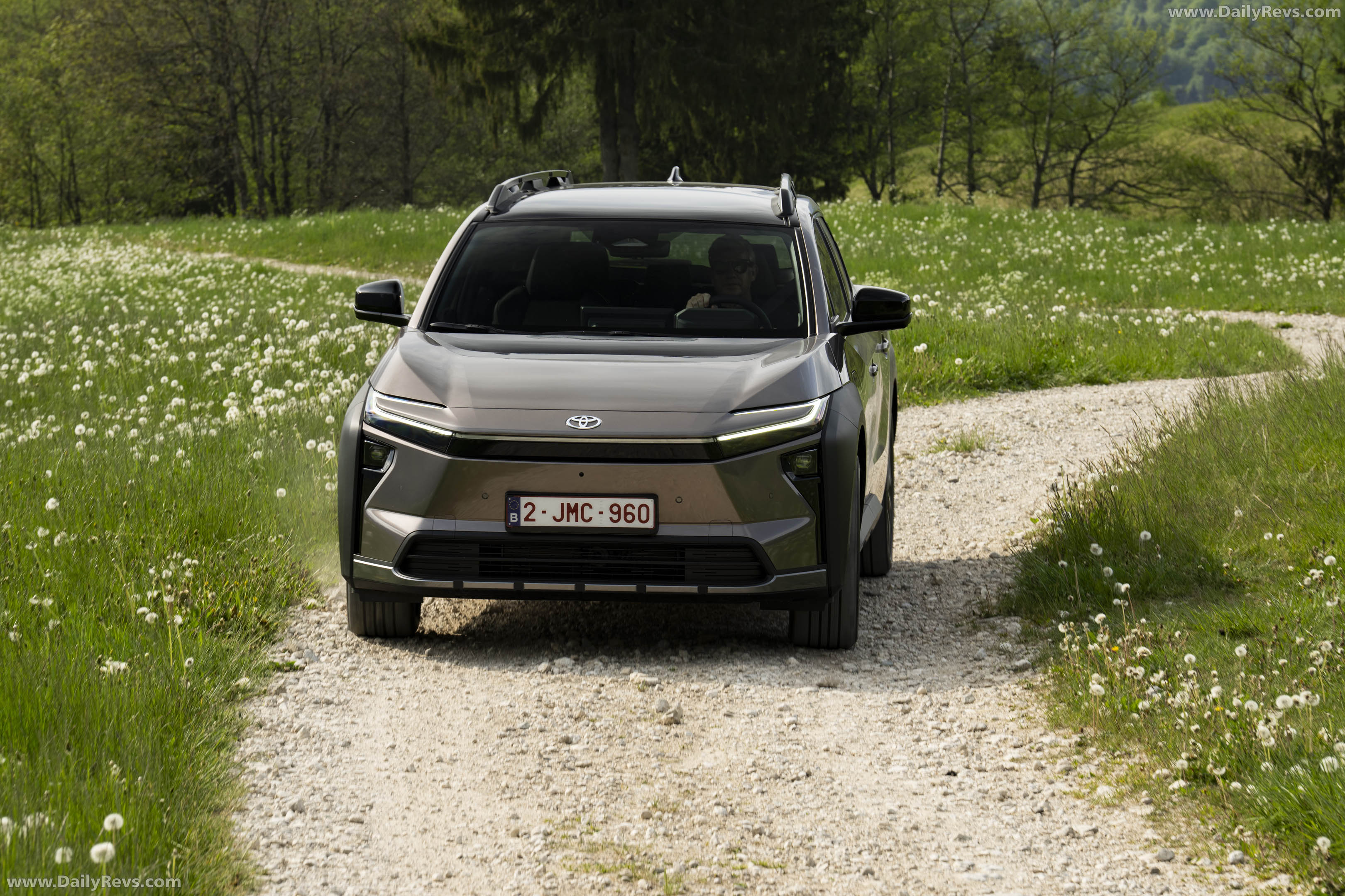 2026 Toyota bZ4X Touring AWD Front View